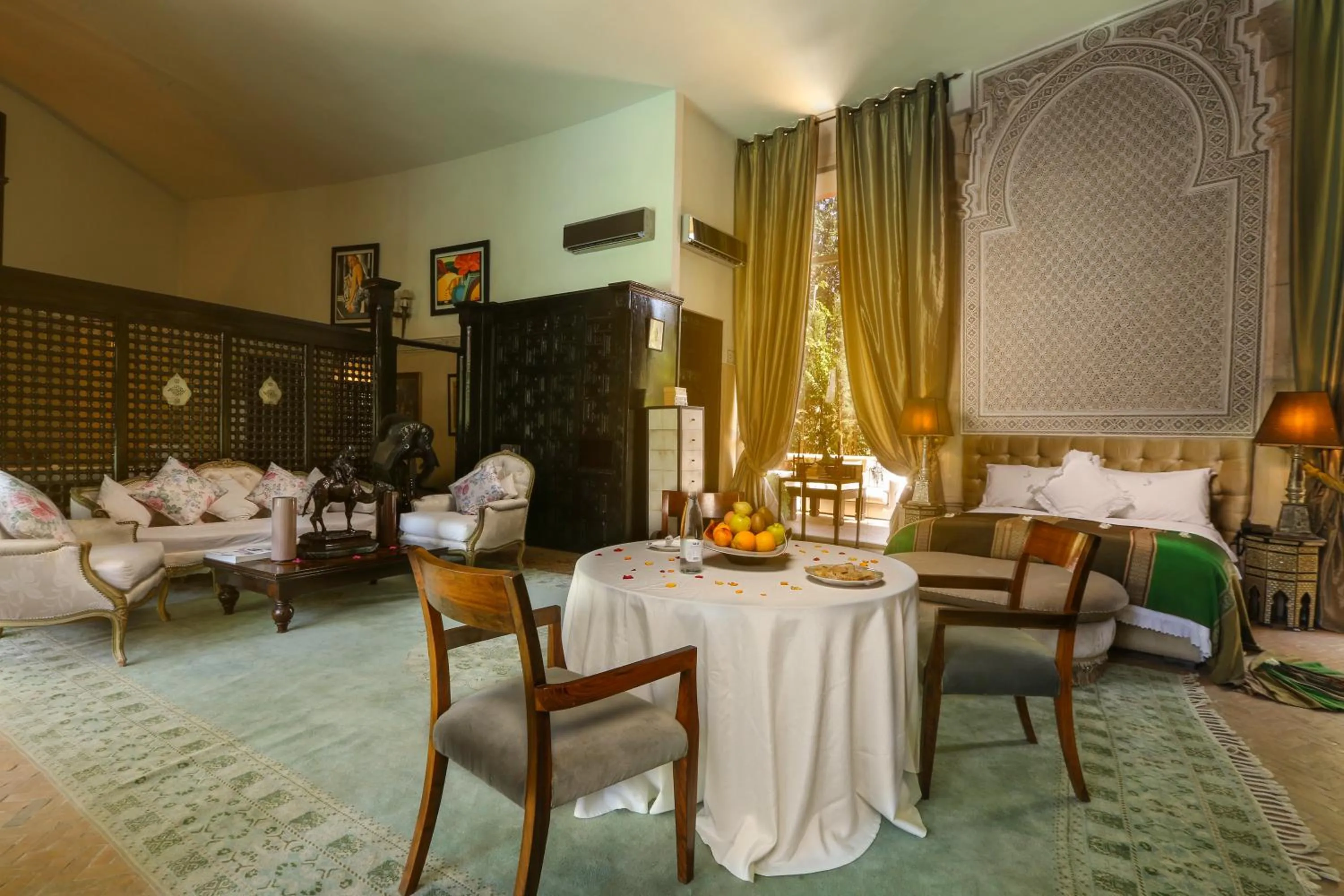 Photo of the whole room in Le Palais Rhoul and Spa