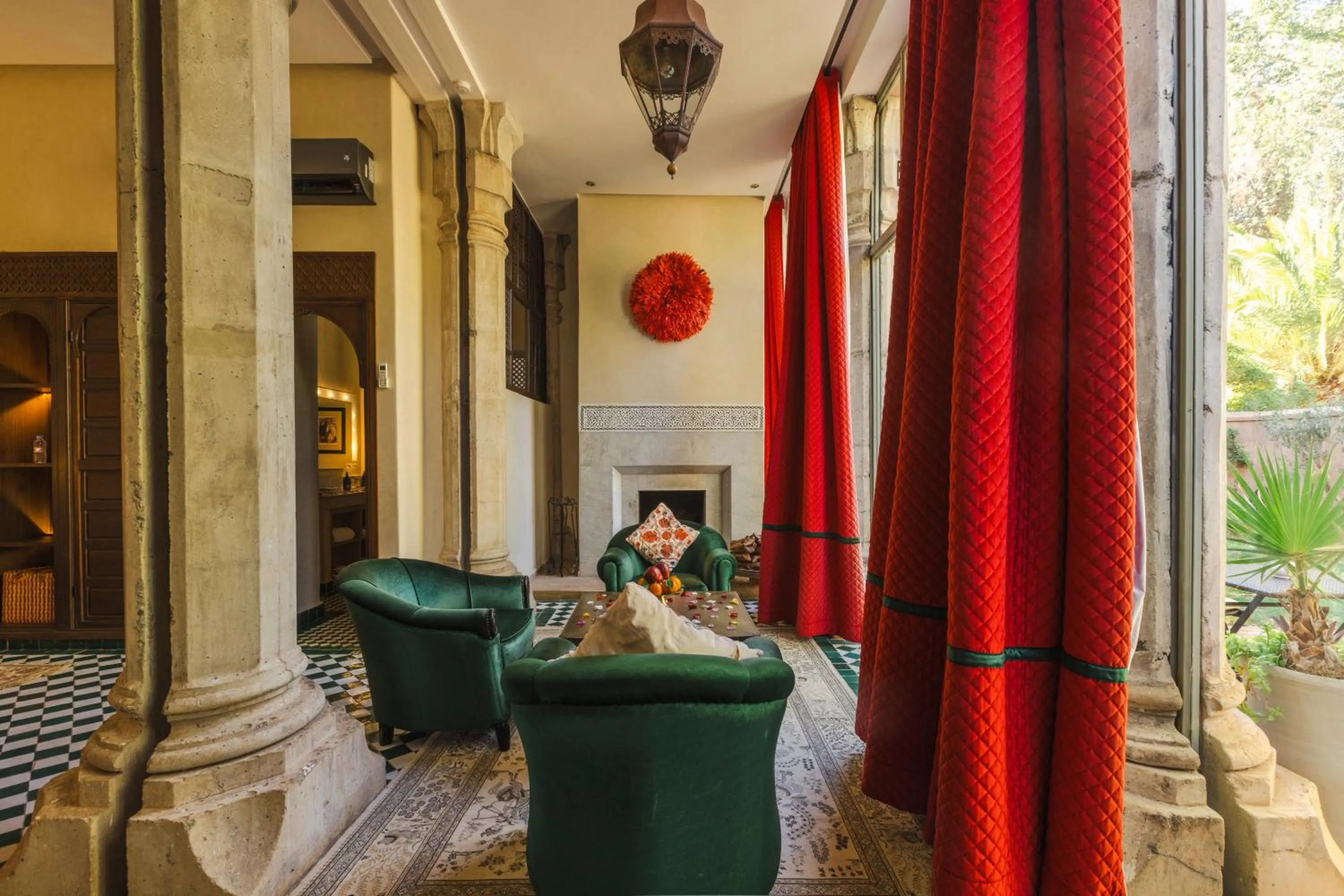 Living room in Le Palais Rhoul and Spa
