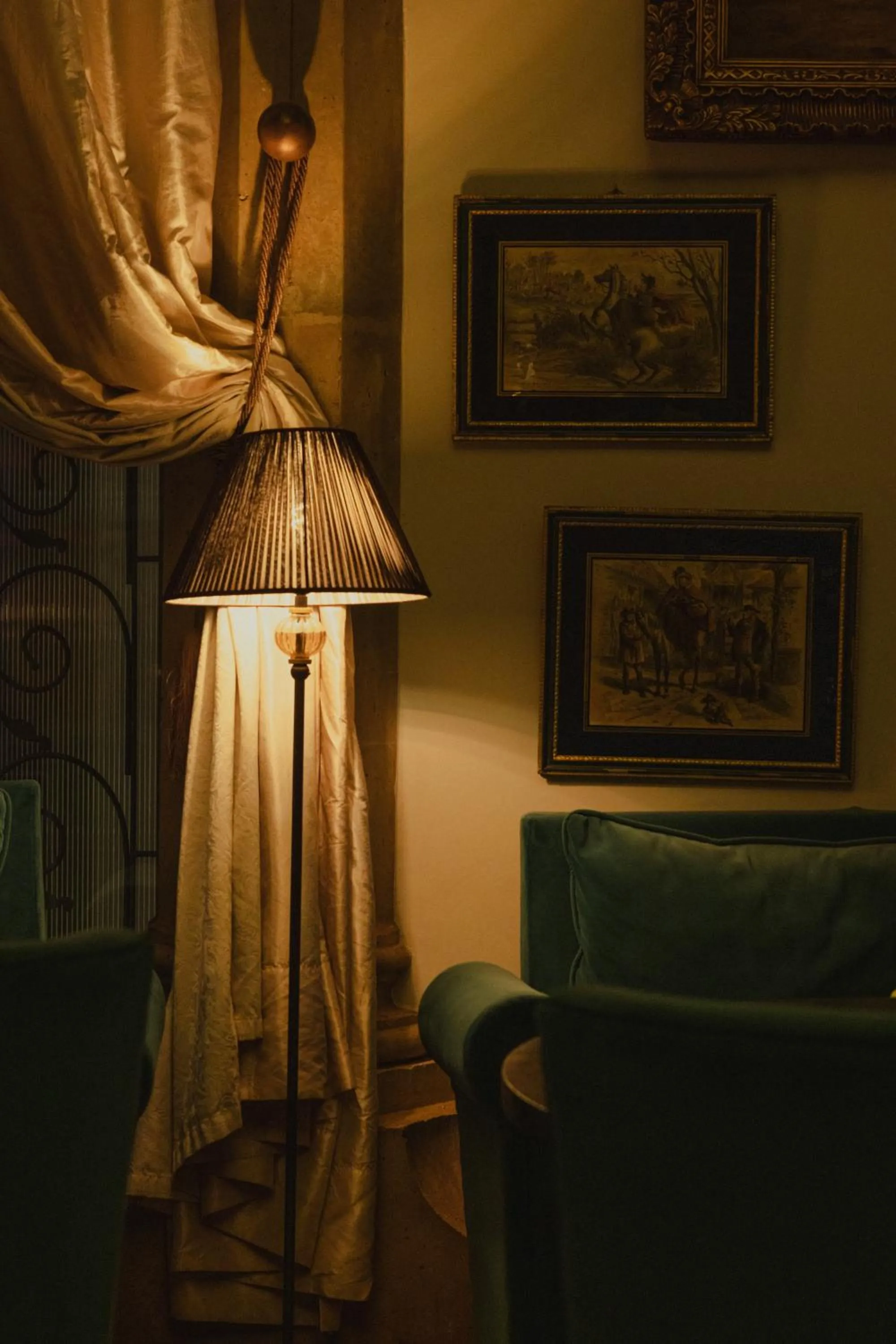 Seating area in Le Palais Rhoul and Spa