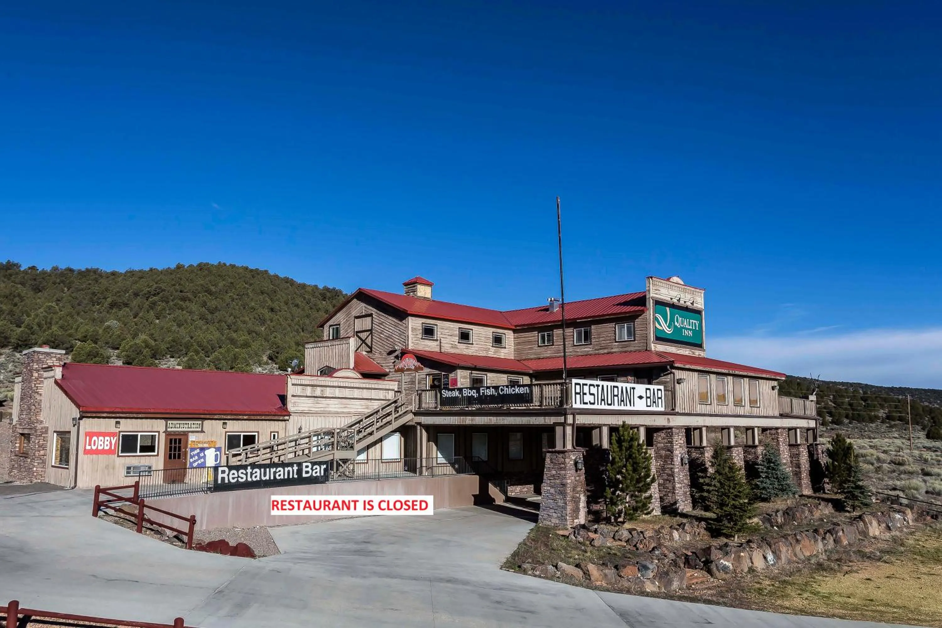 Property building in Quality Inn Bryce Canyon