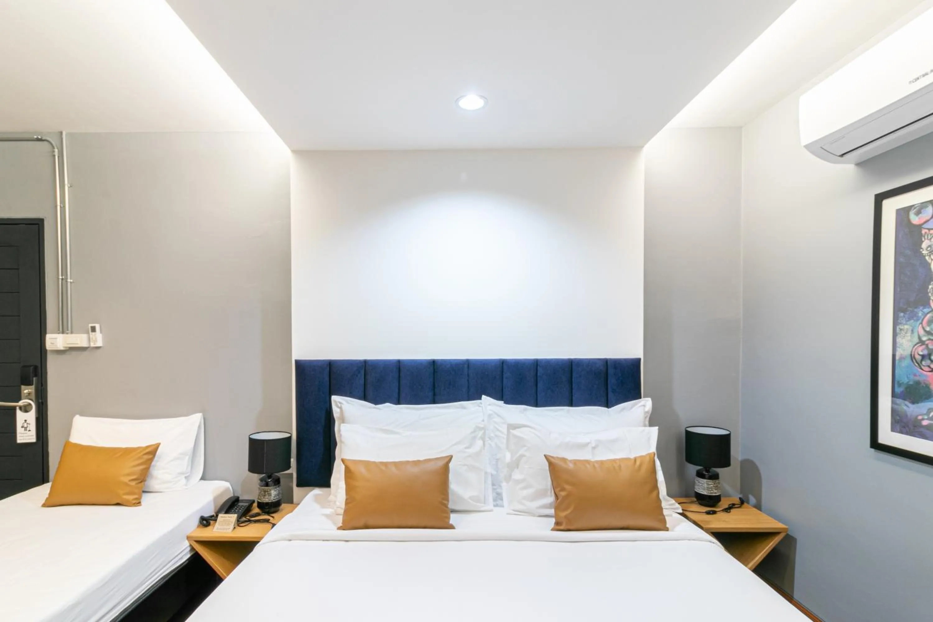 Bed in Castle Black Bangkok