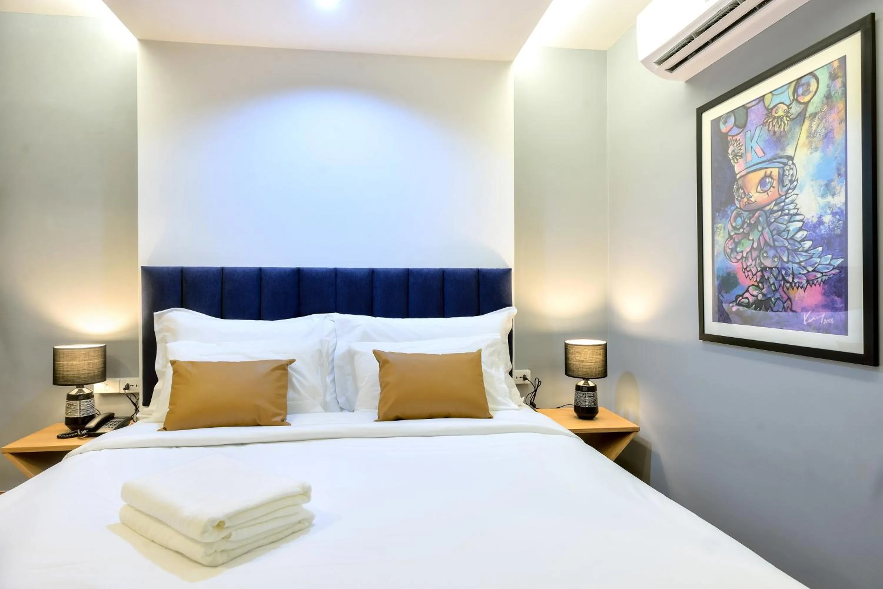 Bed in Castle Black Bangkok