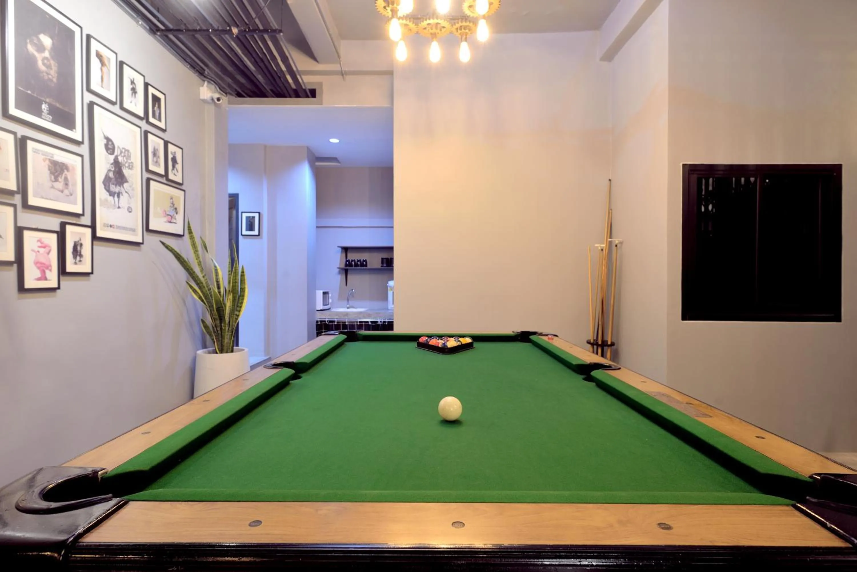 Billiard in Castle Black Bangkok