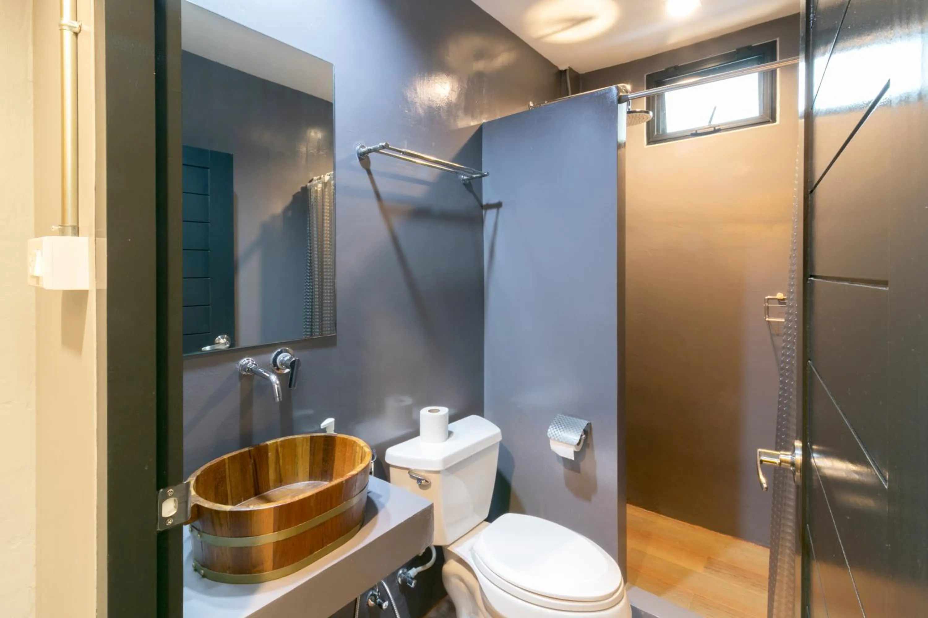 Shower in Castle Black Bangkok