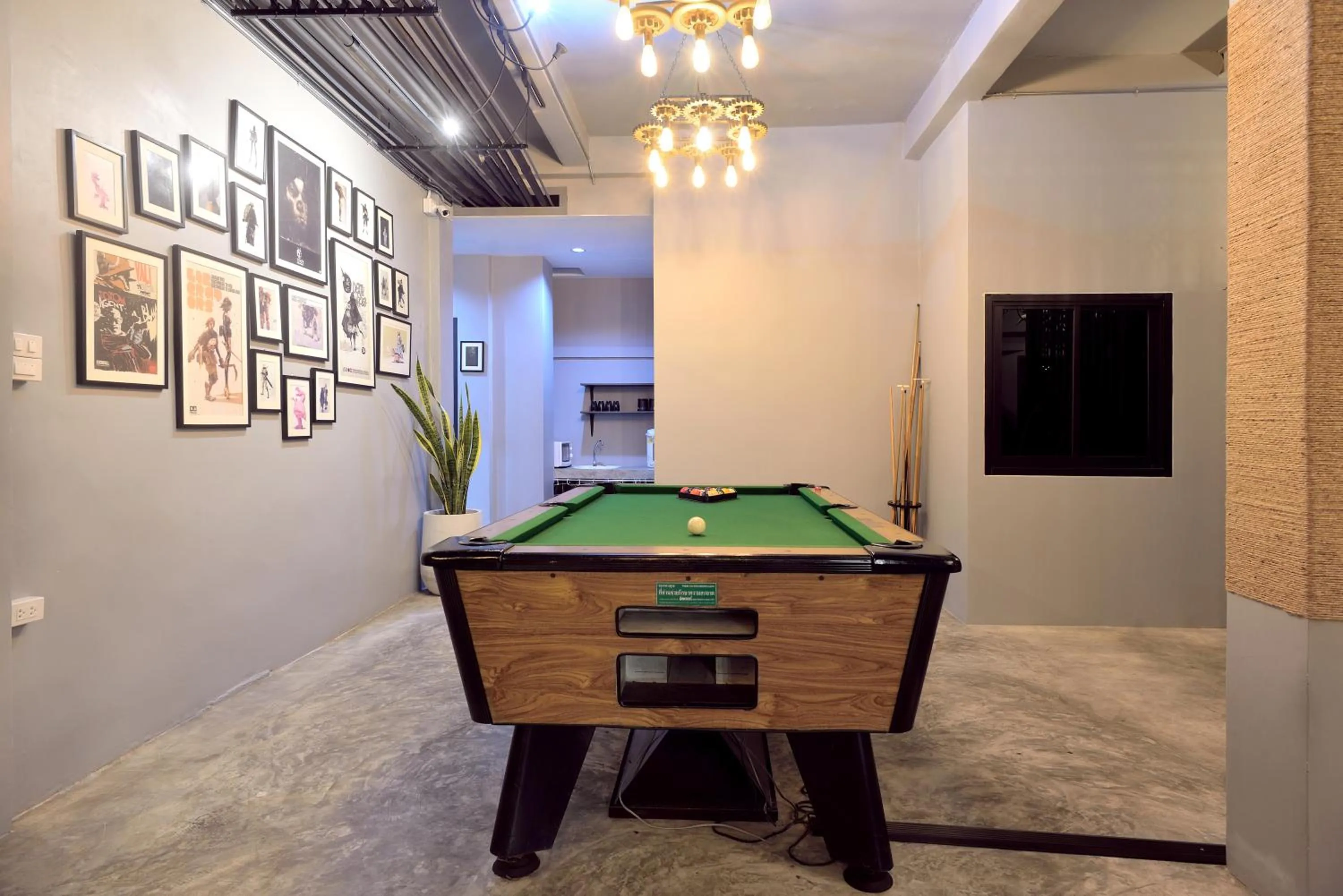 Billiard in Castle Black Bangkok
