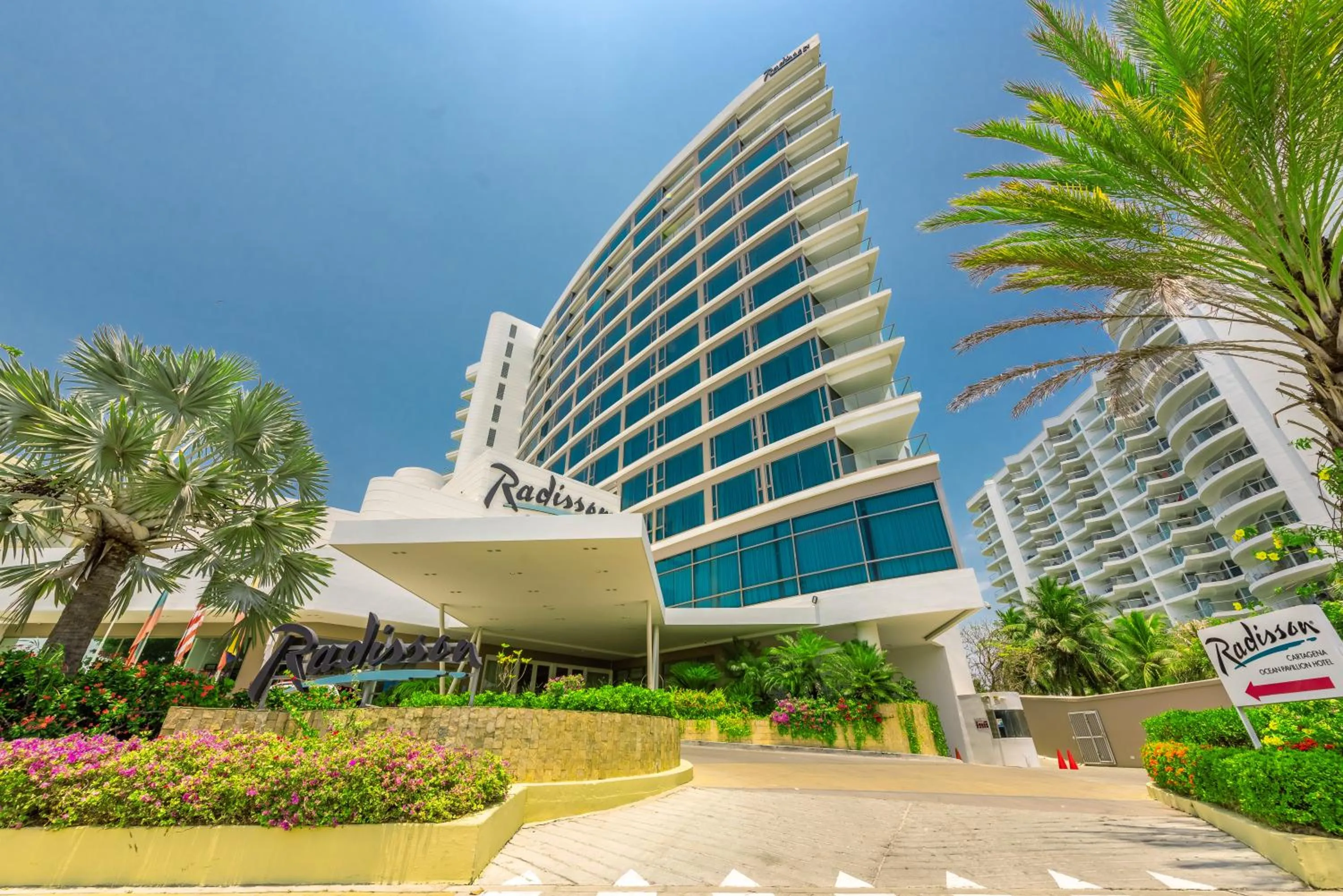 Property building in Radisson Cartagena Ocean Pavillion Hotel
