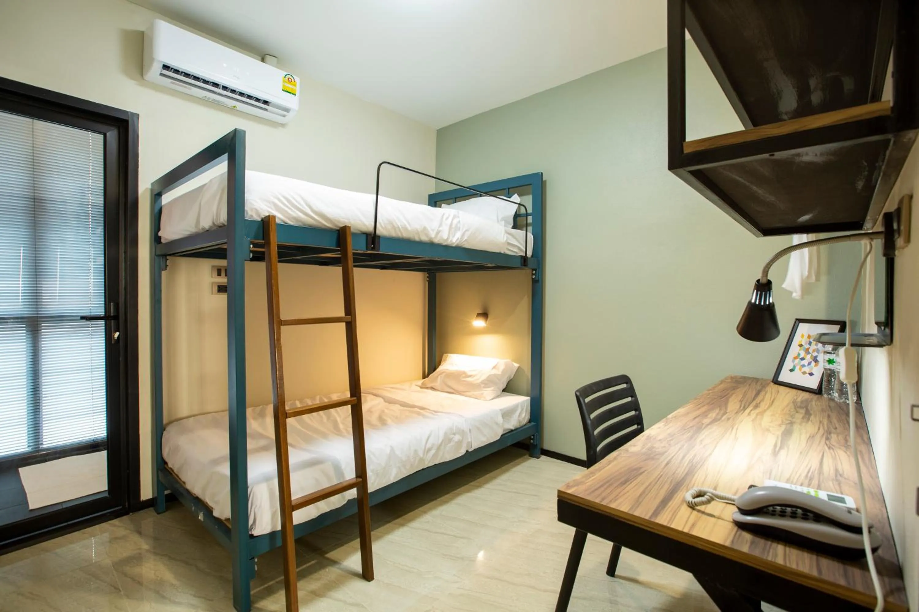 bunk bed, Bed in Kaelyn Cozy Living