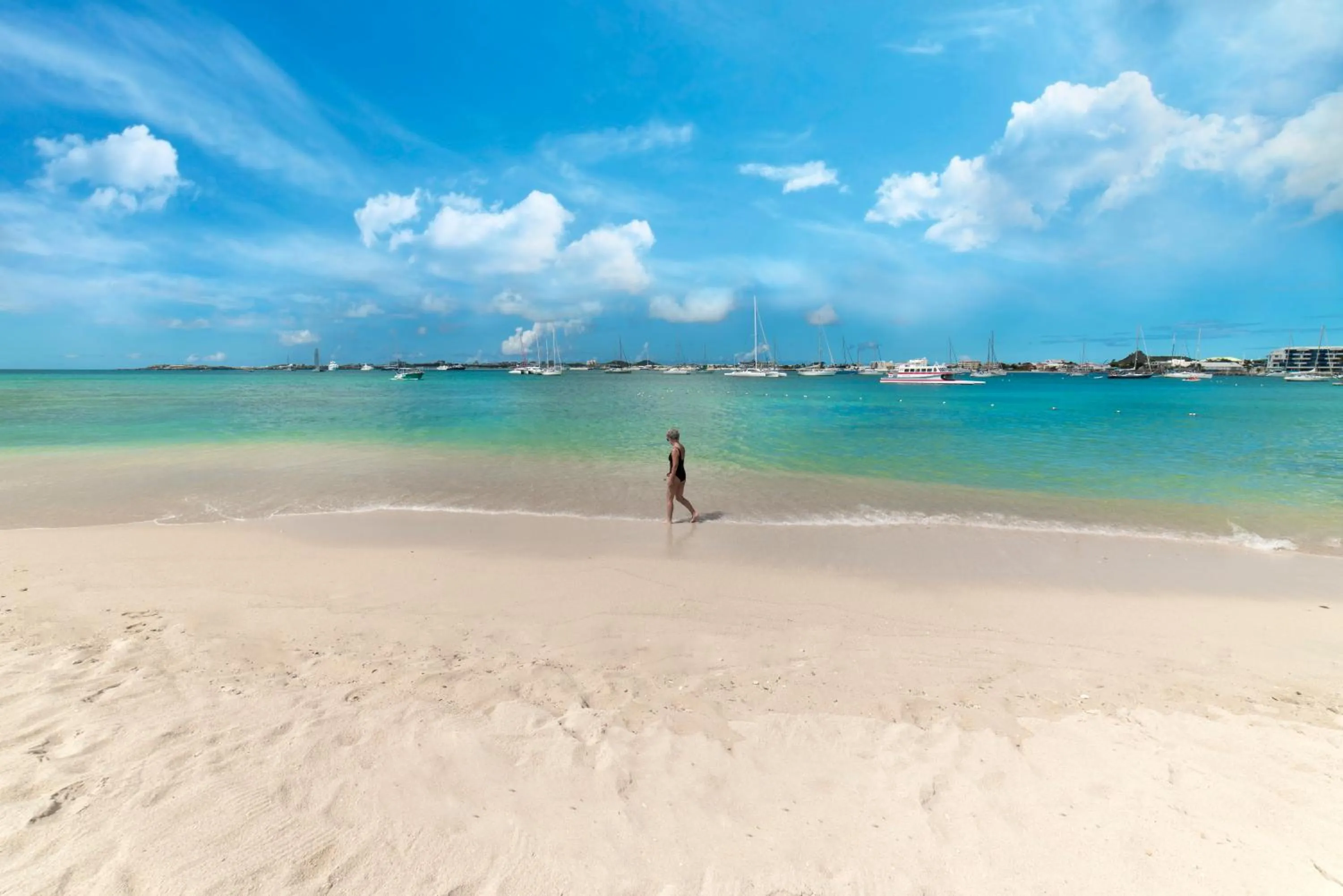 Beach in Simpson Bay Resort Marina & Spa