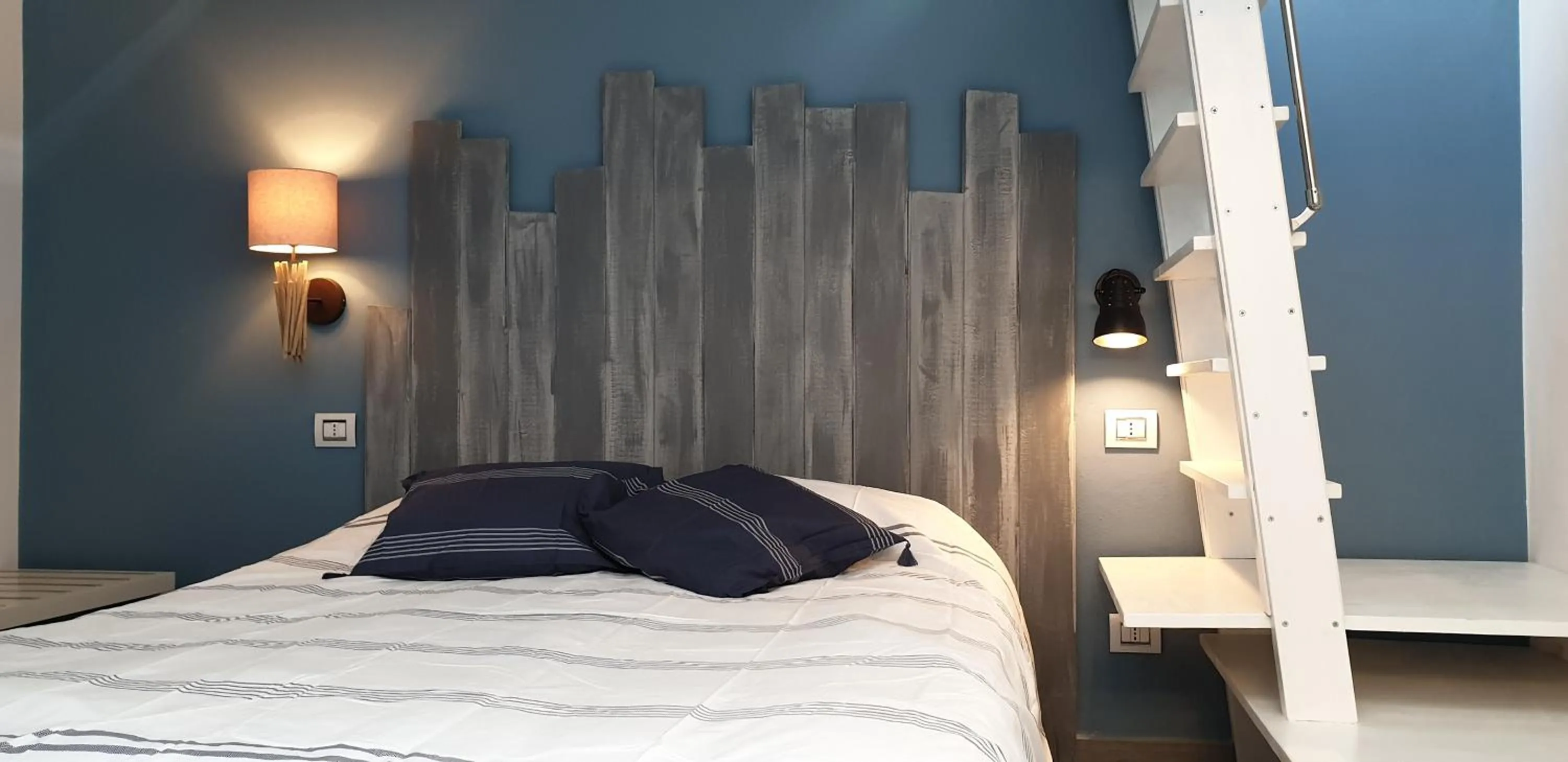 Bedroom, Bed in 150 LatoMare