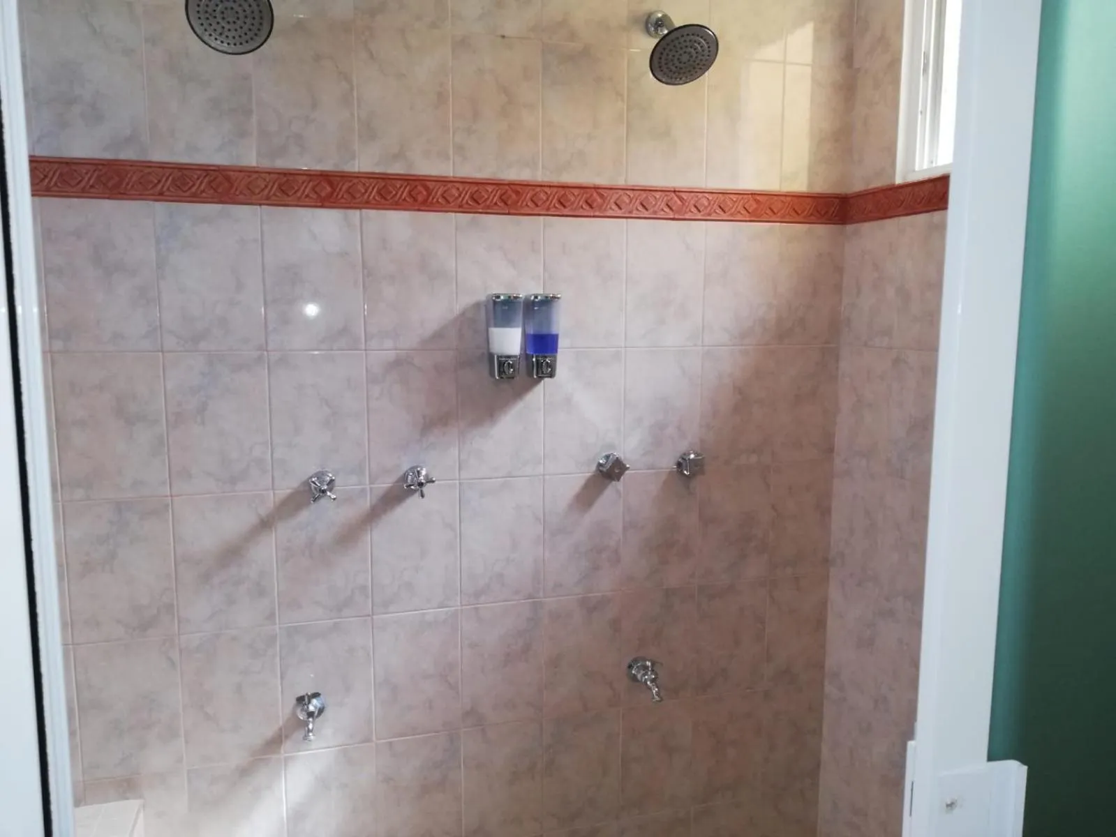 Shower in Quetzal Loft