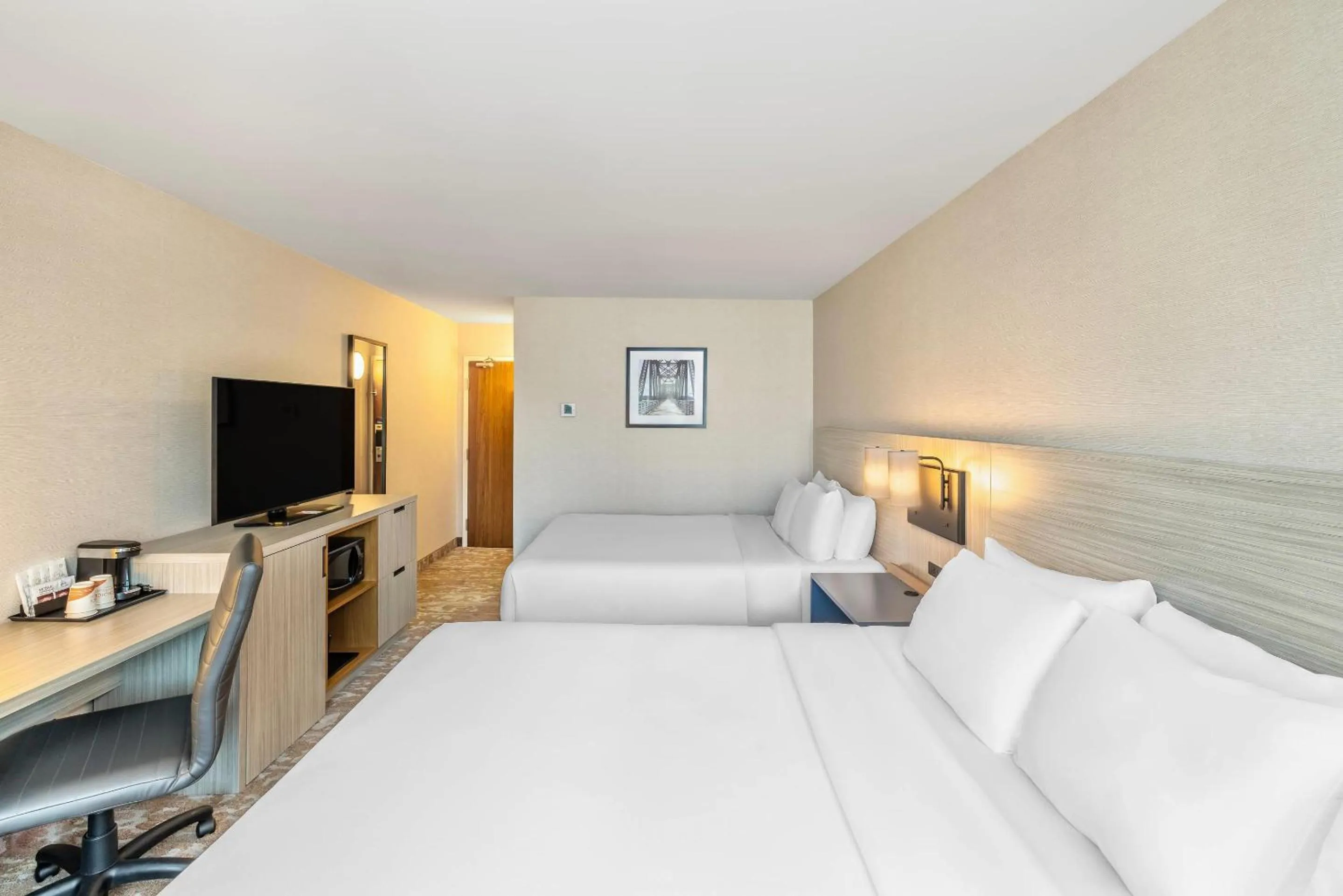 Bedroom, Bed in Comfort Inn