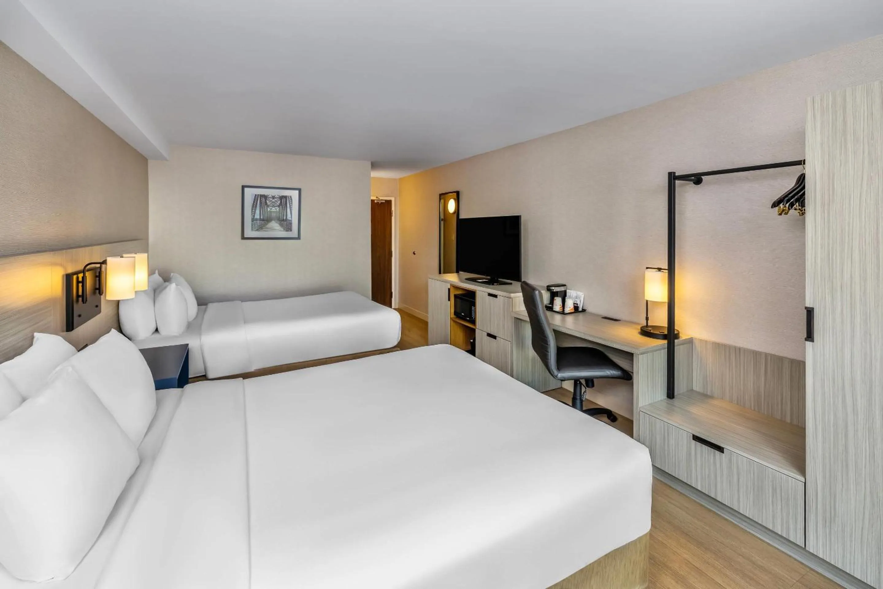 Bedroom, Bed in Comfort Inn