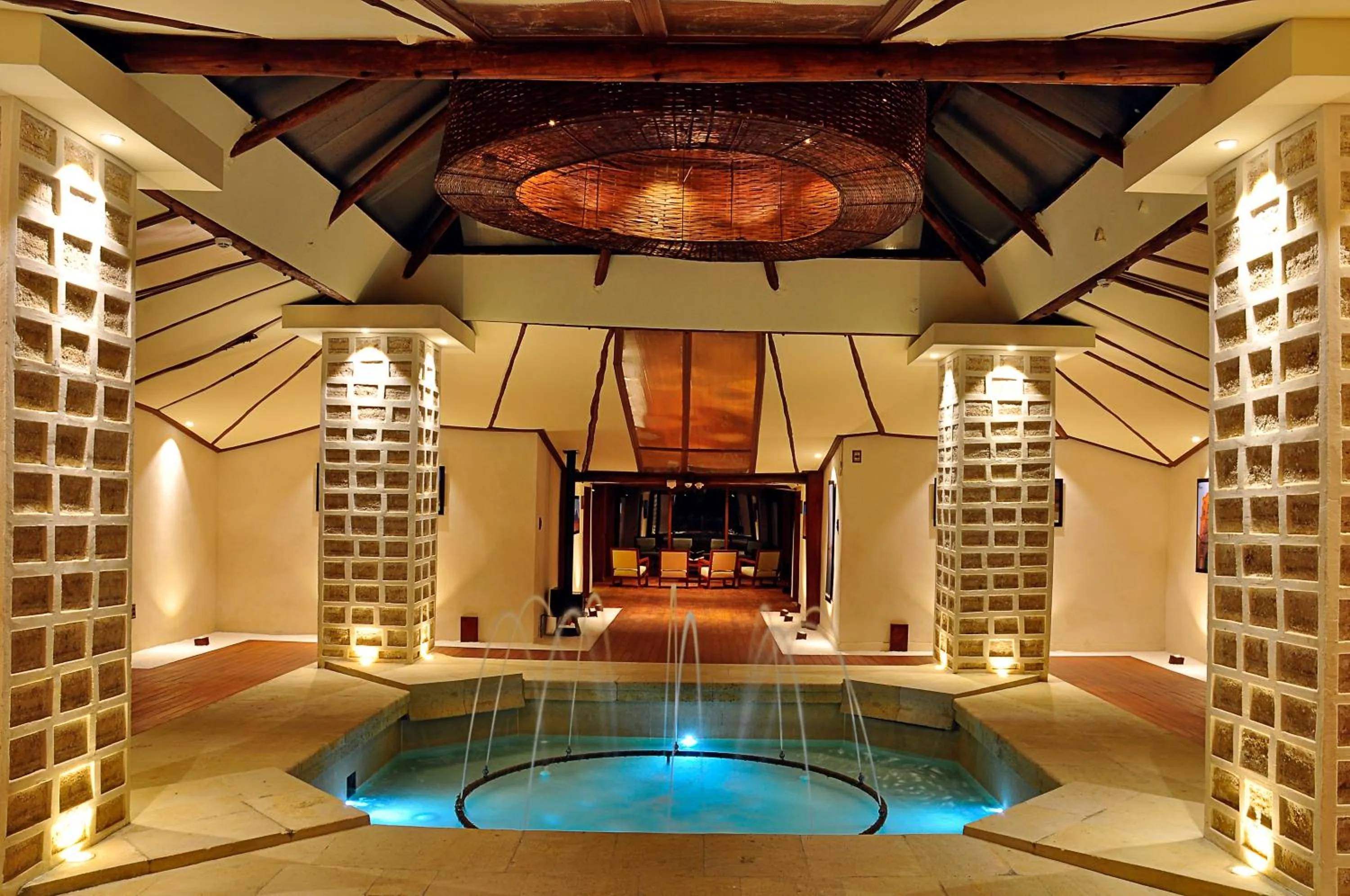 Decorative detail in Hotel Palacio de Sal