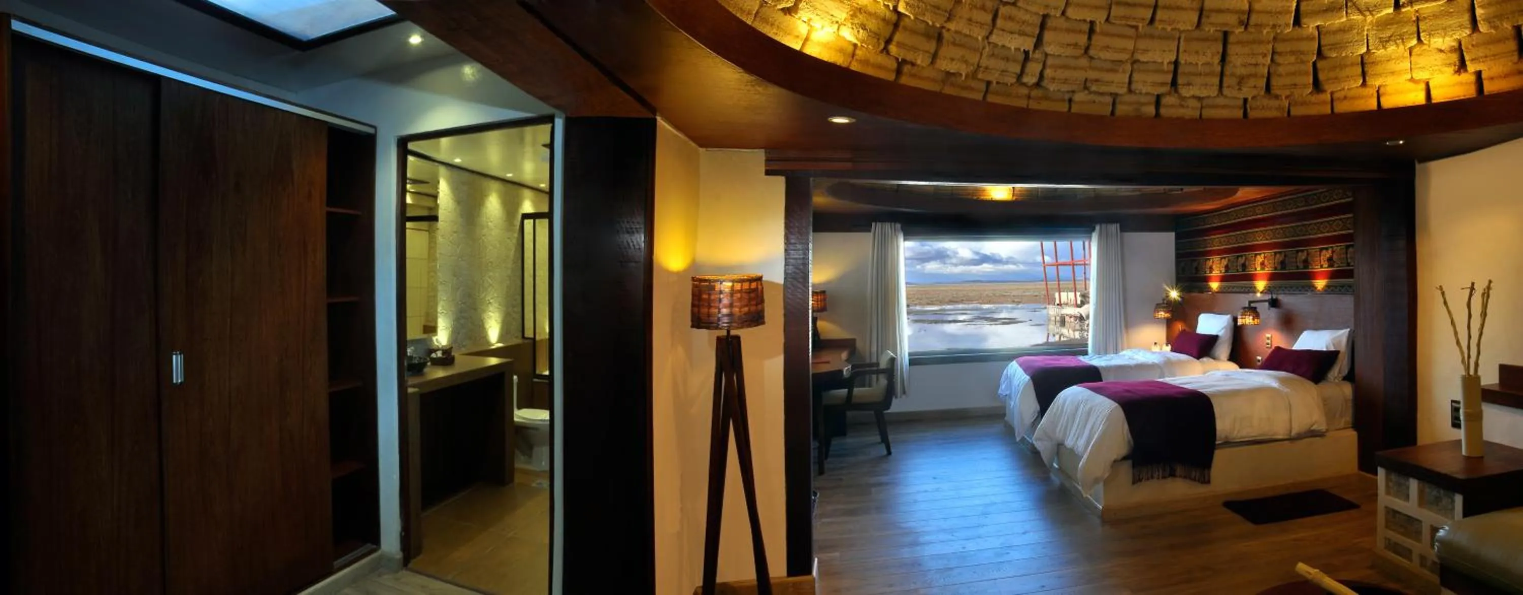 Photo of the whole room, Bed in Hotel Palacio de Sal