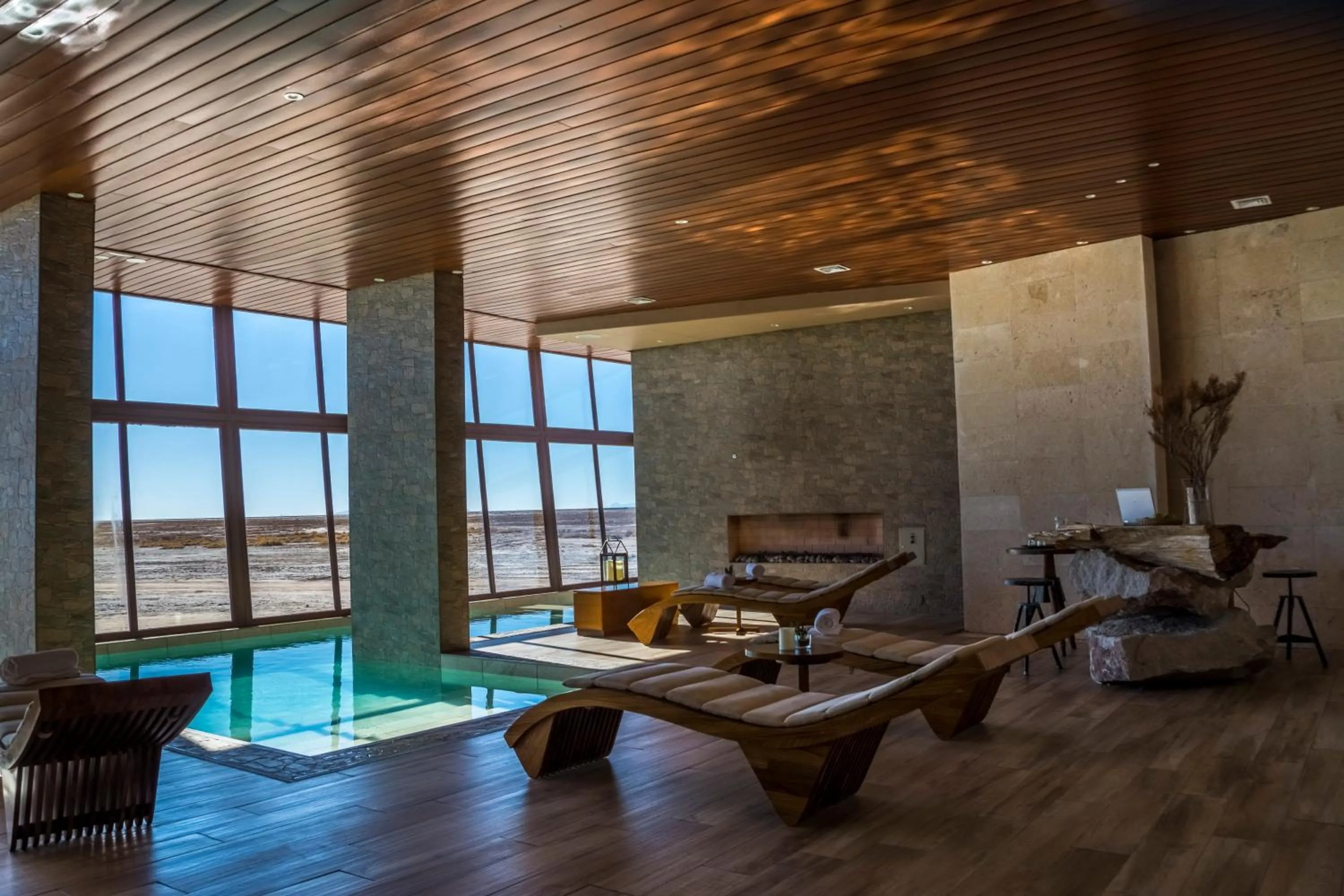 Swimming pool in Hotel Palacio de Sal