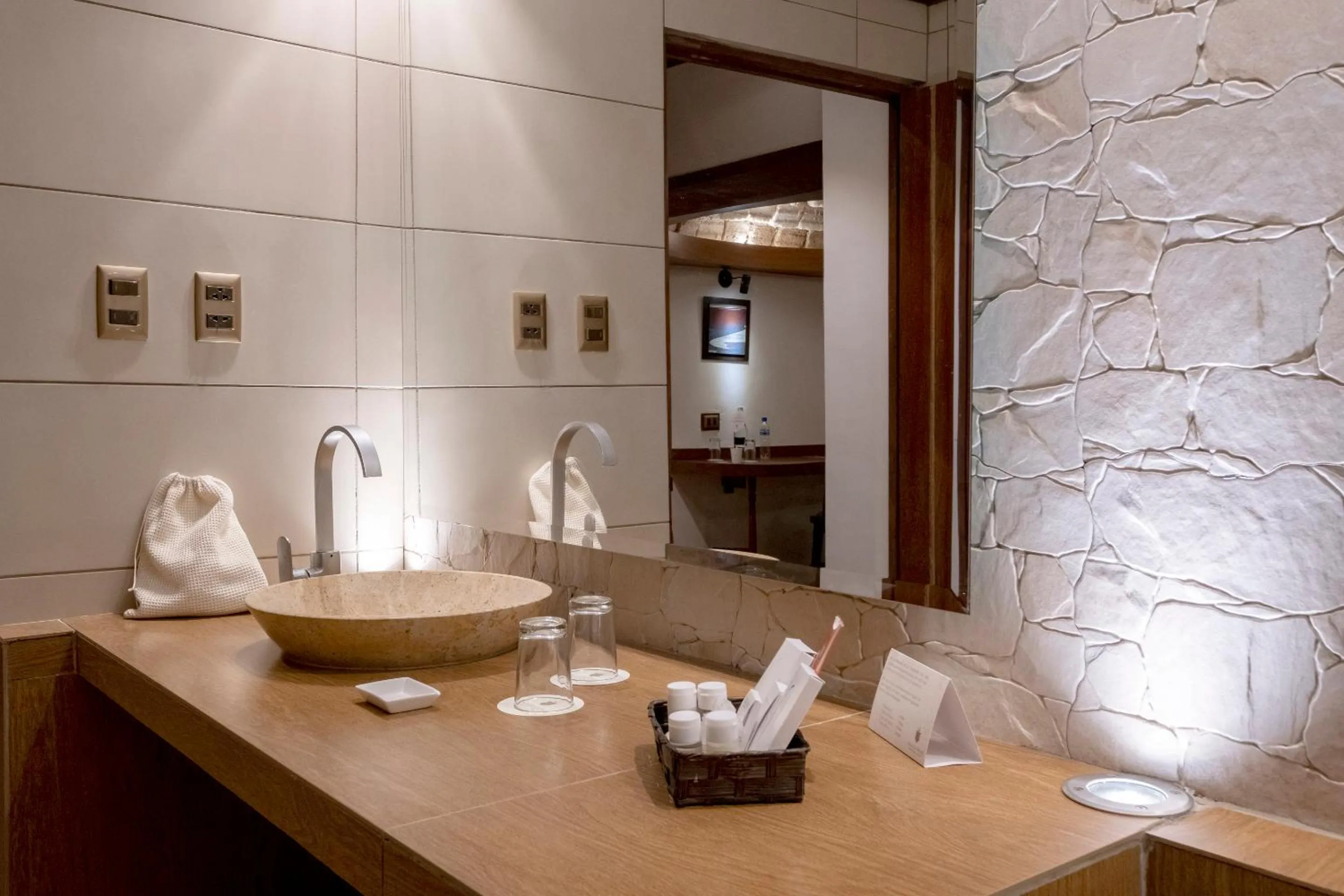 Bathroom in Hotel Palacio de Sal