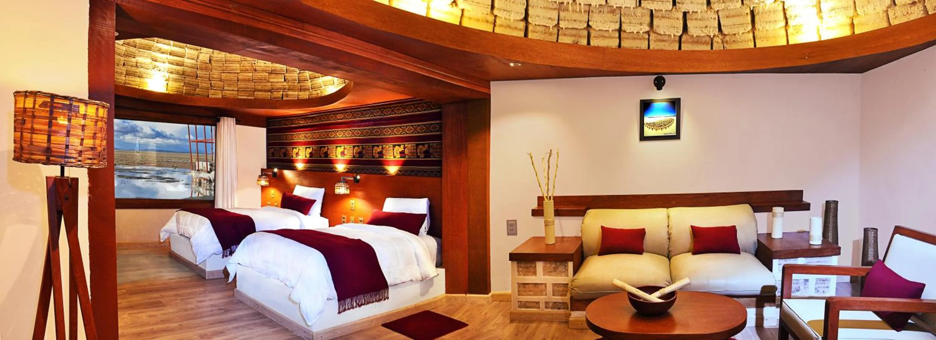 Photo of the whole room, Bed in Hotel Palacio de Sal