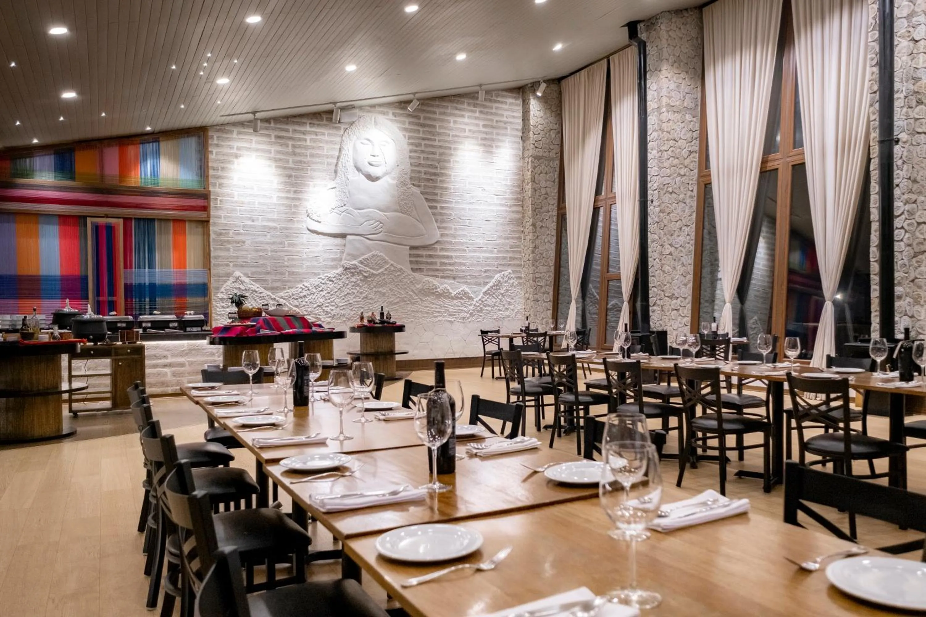 Restaurant/places to eat in Hotel Palacio de Sal