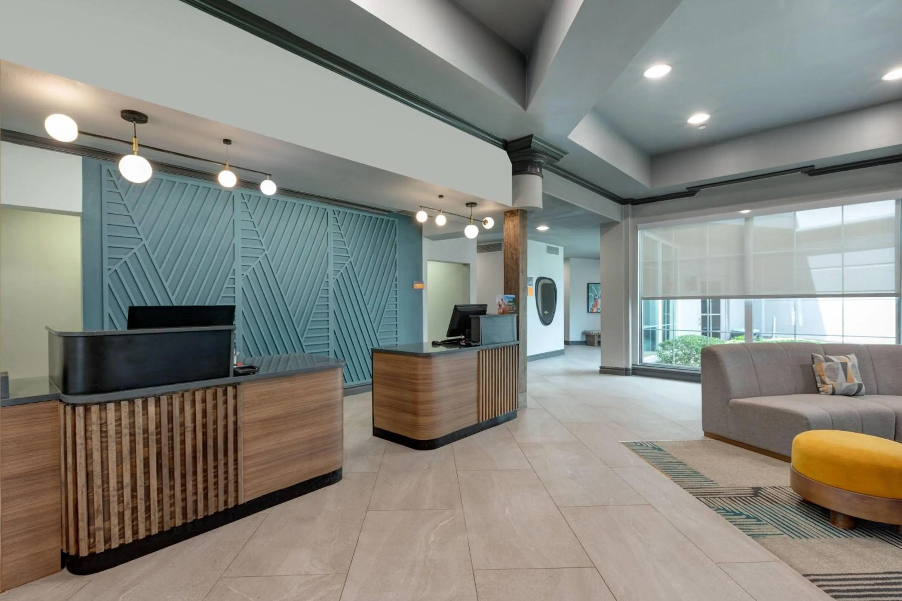 Lobby or reception in La Quinta by Wyndham Sherman