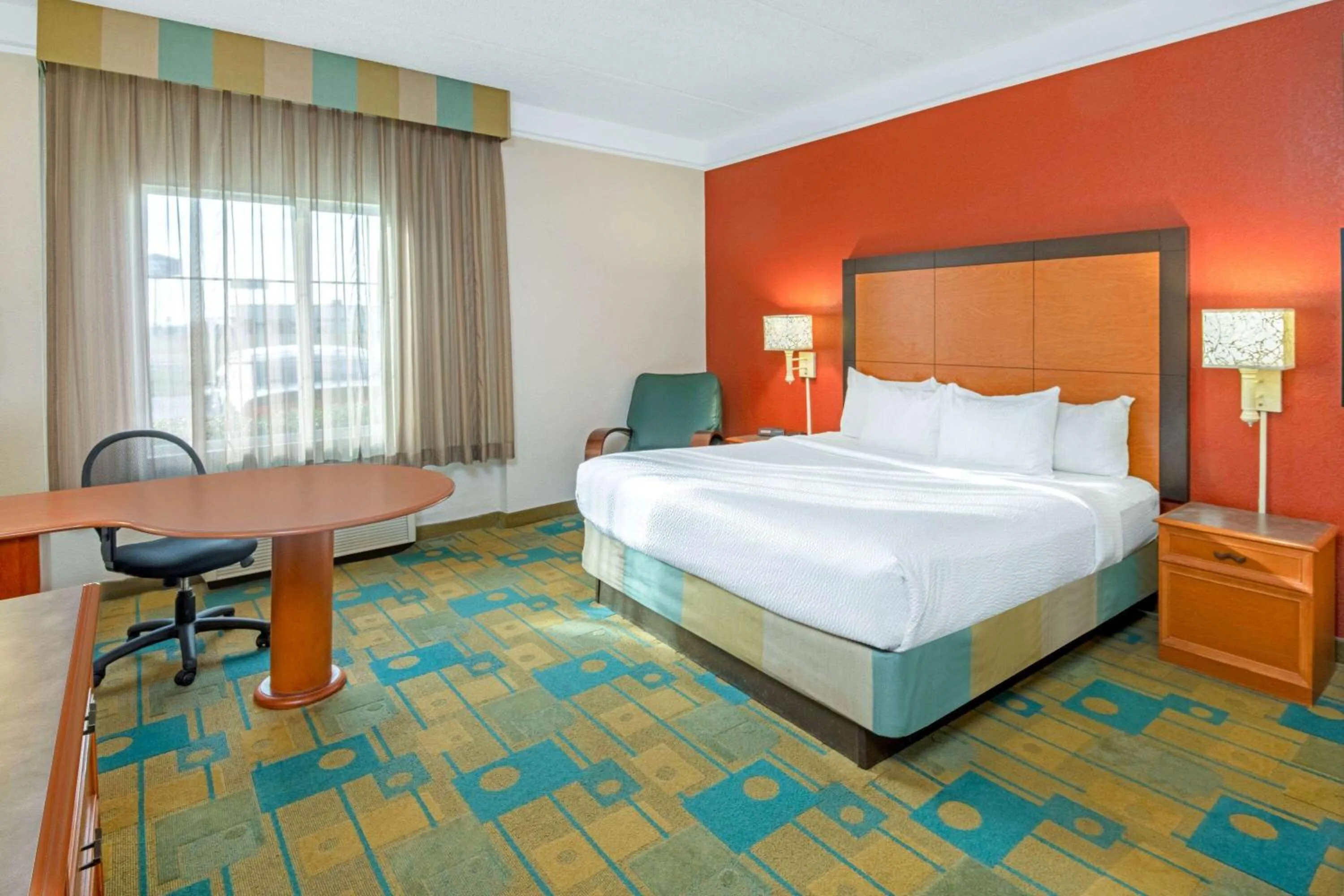 King Room - Non-Smoking in La Quinta by Wyndham Sherman