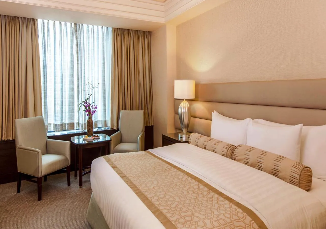 Bed in Quest Plus Filinvest City Manila