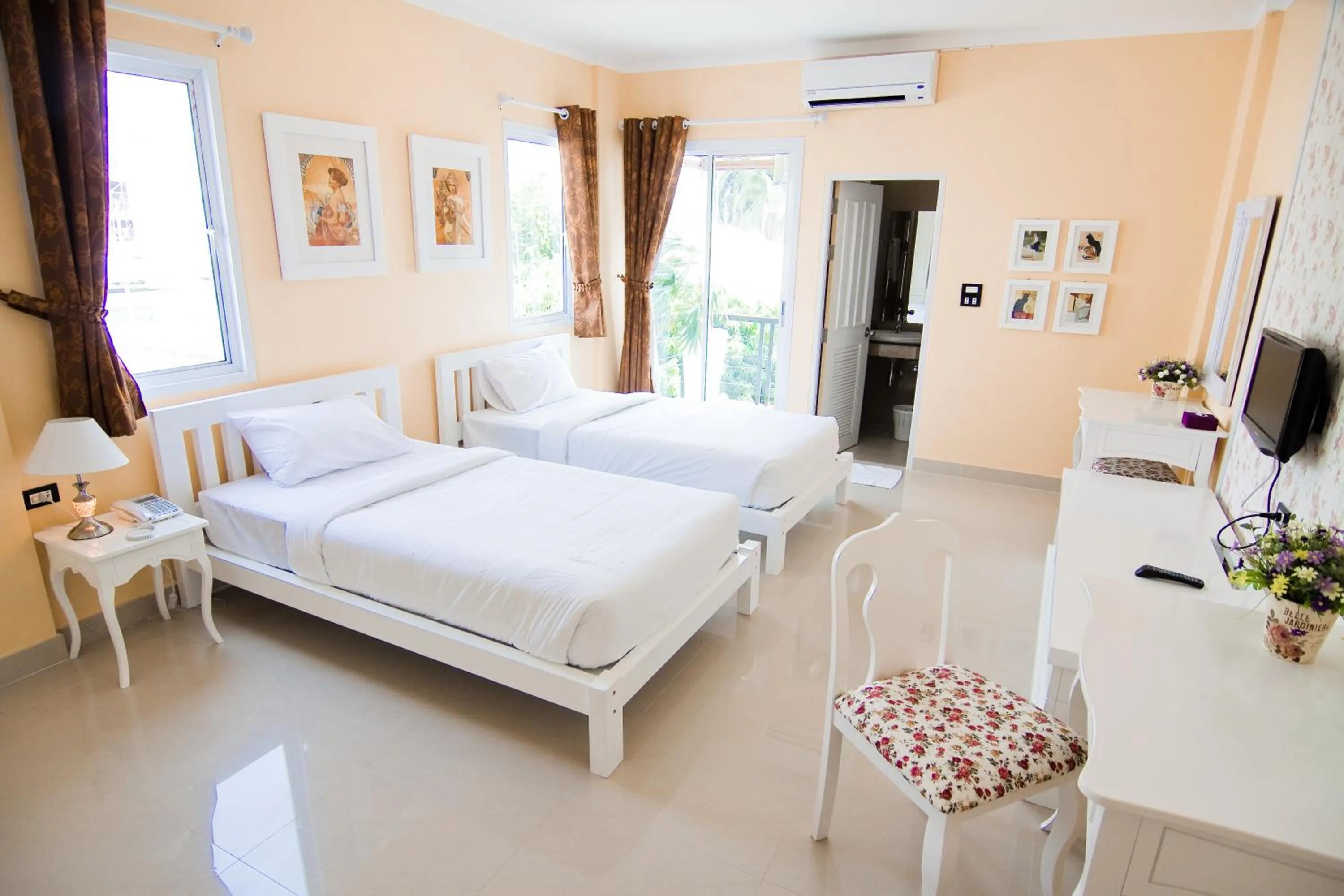 Bedroom, Bed in Boonsiri Boutique Hotel