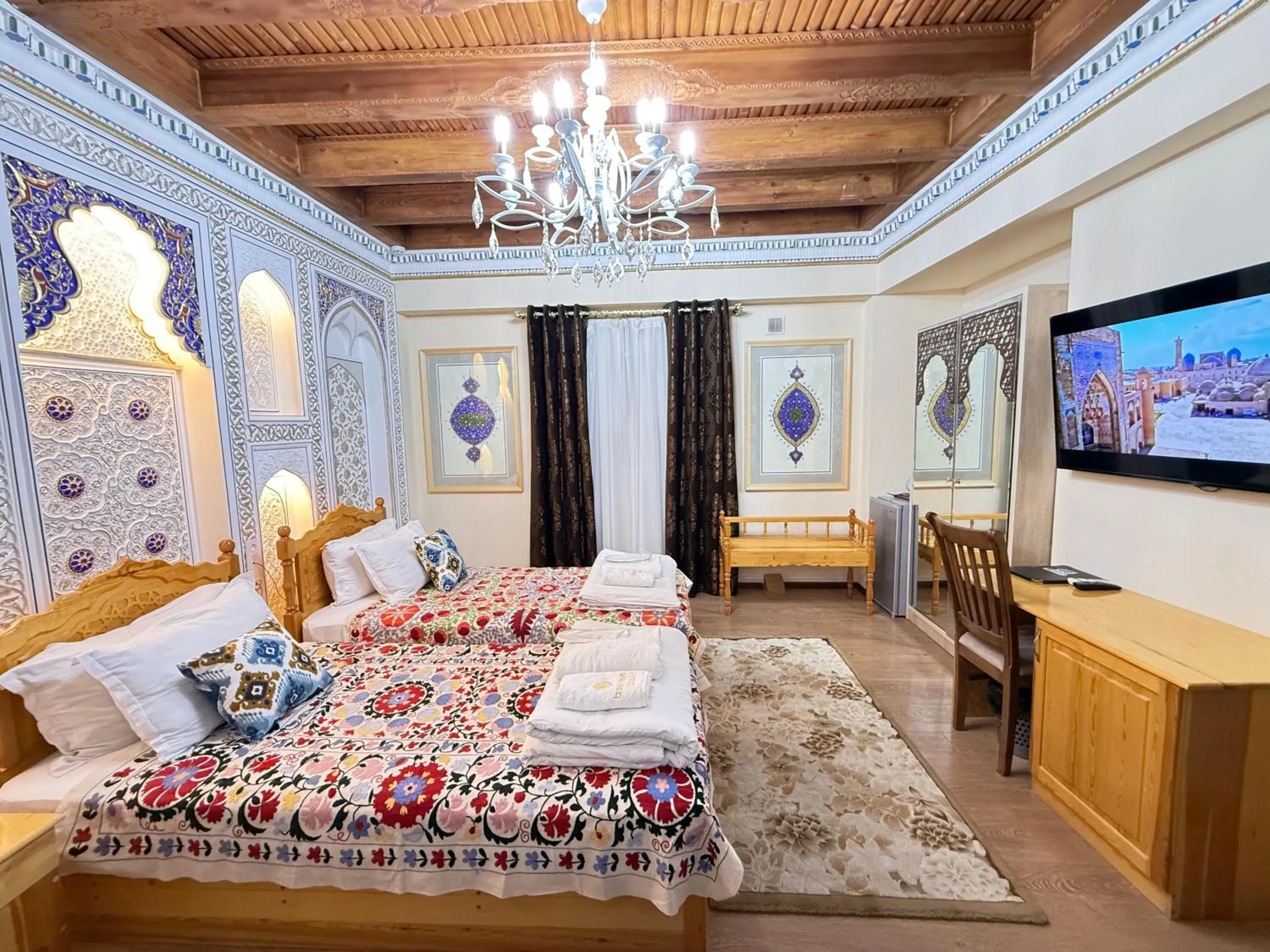 Bed in Basilic Boutique Hotel