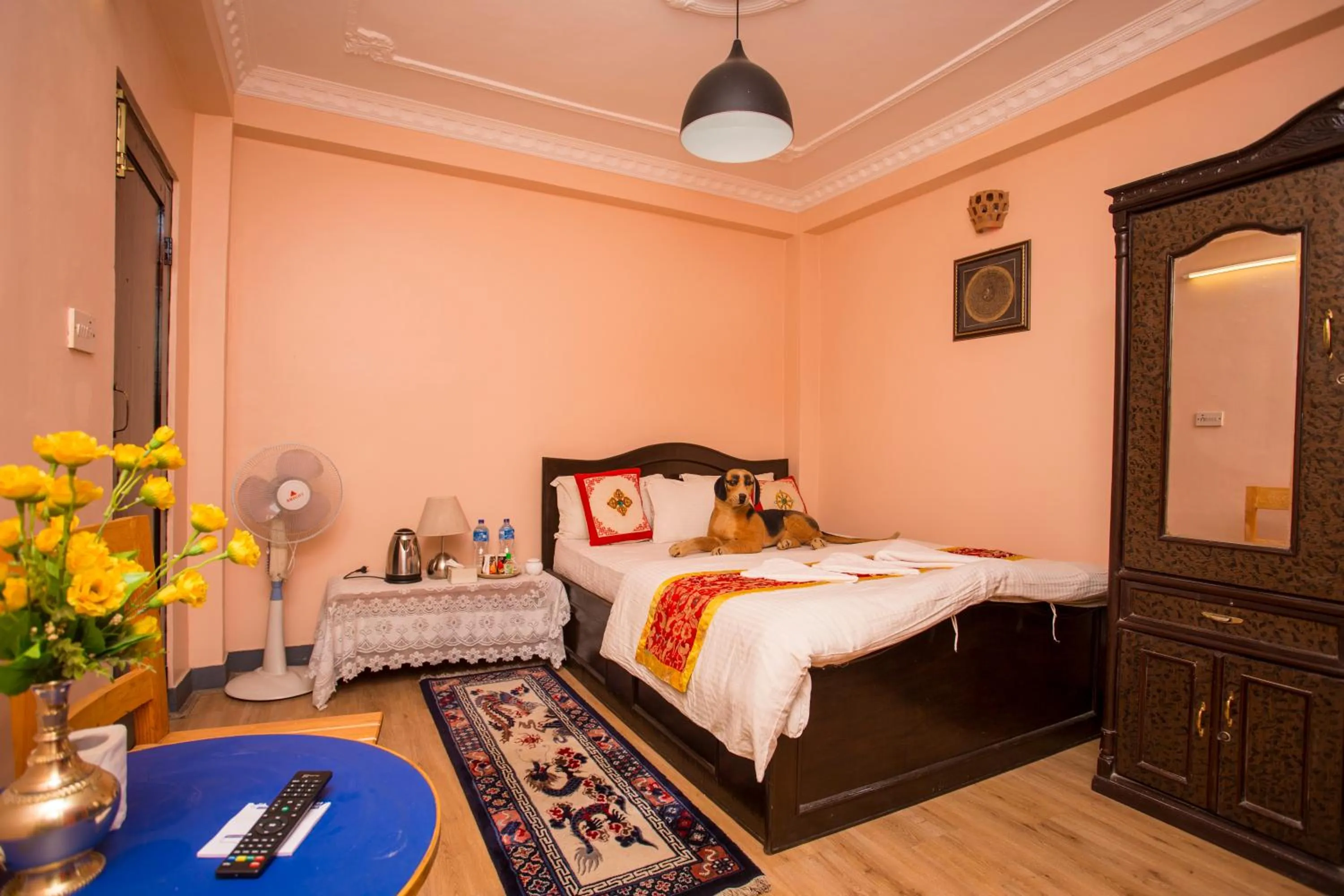 Photo of the whole room, Bed in Blue Mountain Home Stay