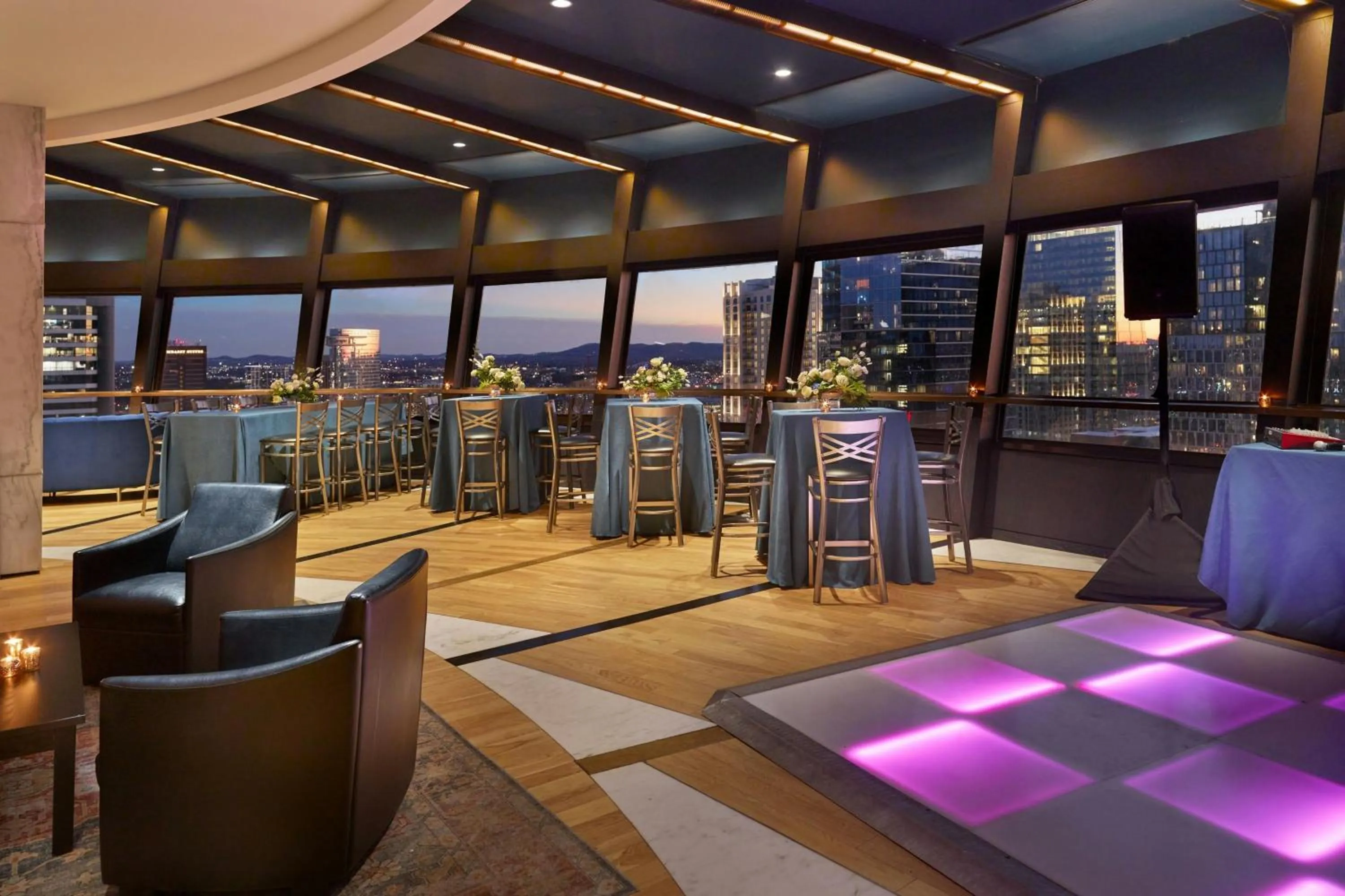 Lounge or bar in Sheraton Grand Nashville Downtown