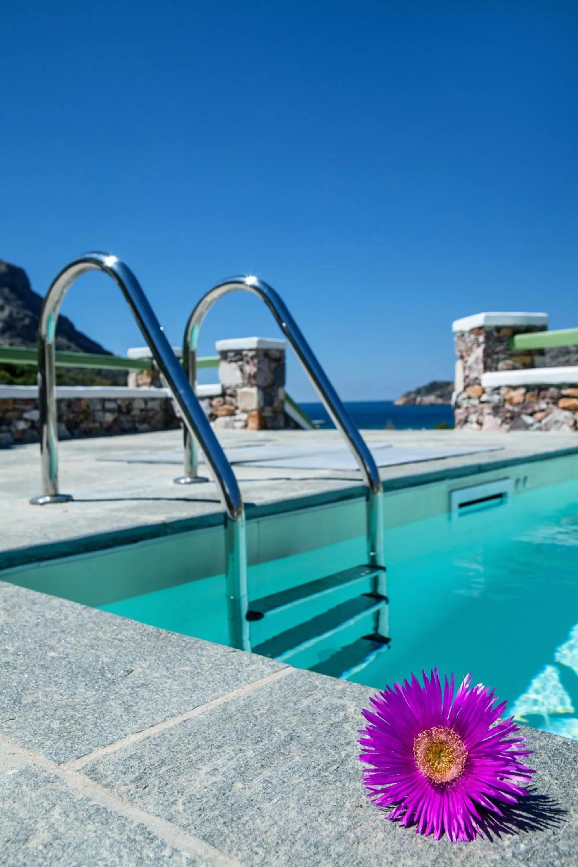 Swimming pool in Xerolithia