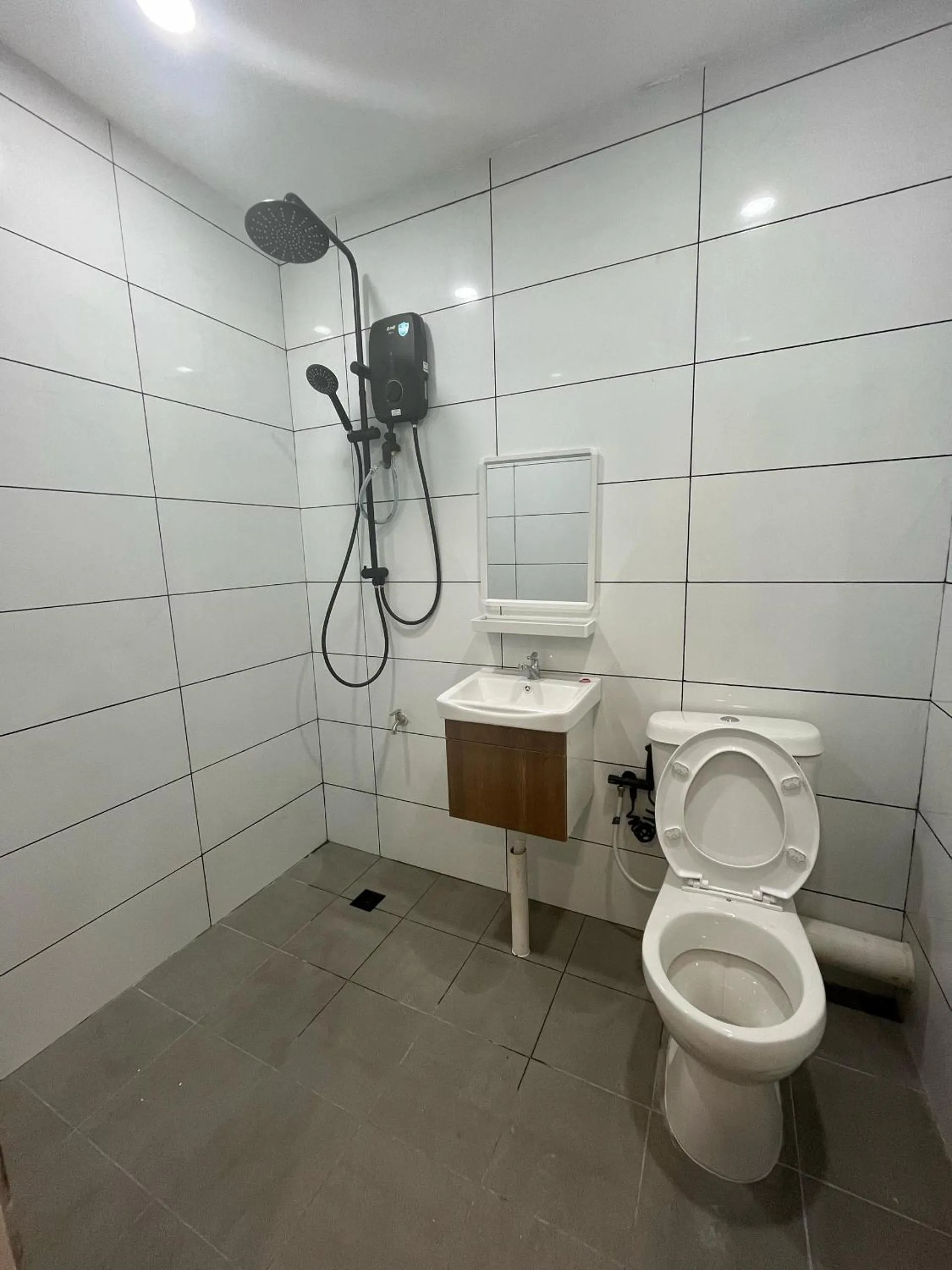 Shower in Halo Hotel