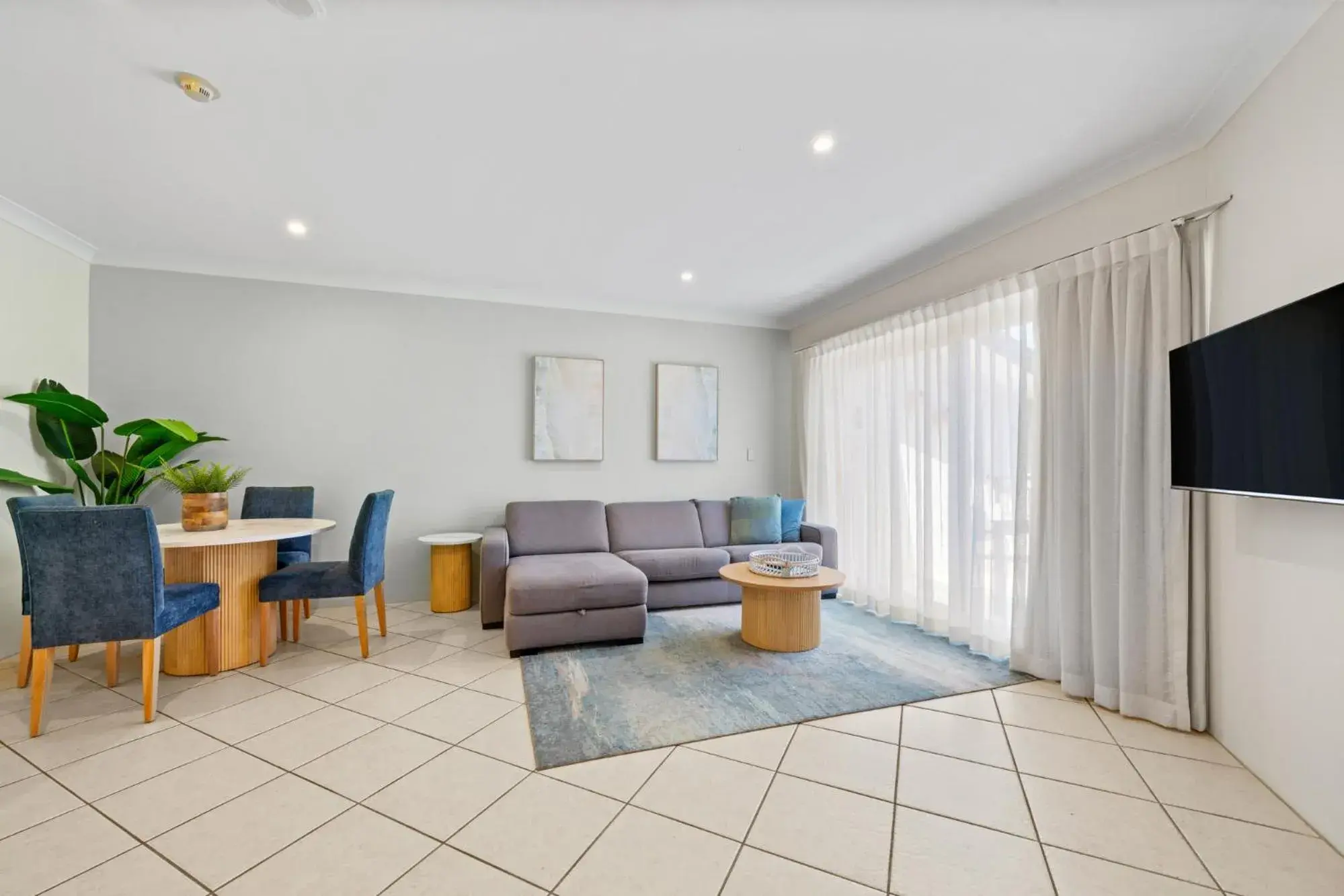 One-Bedroom Apartment in Terrigal Sails Serviced Apartments One-Bedroom Apartment in Terrigal Sails Serviced Apartments