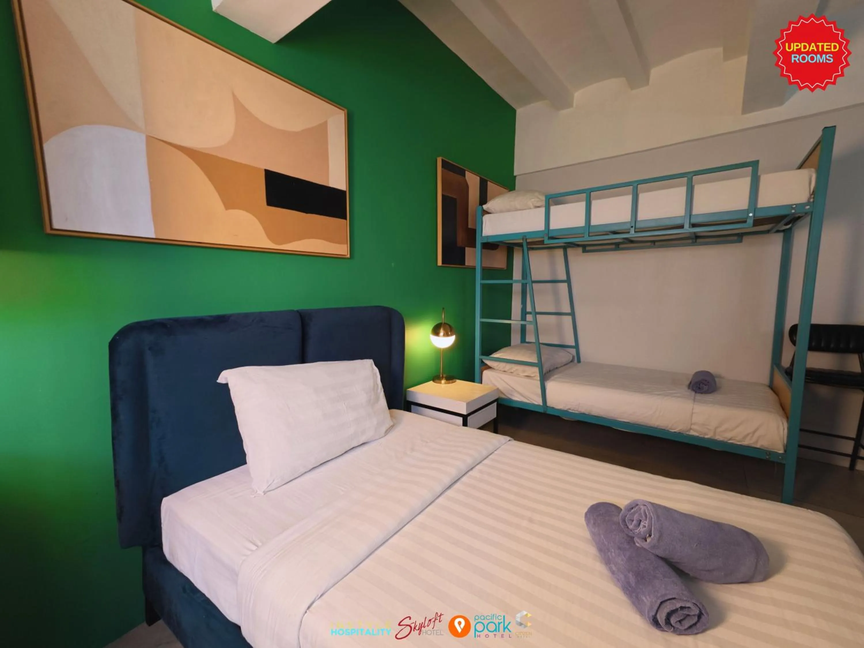 Bed in Citizen Hotel