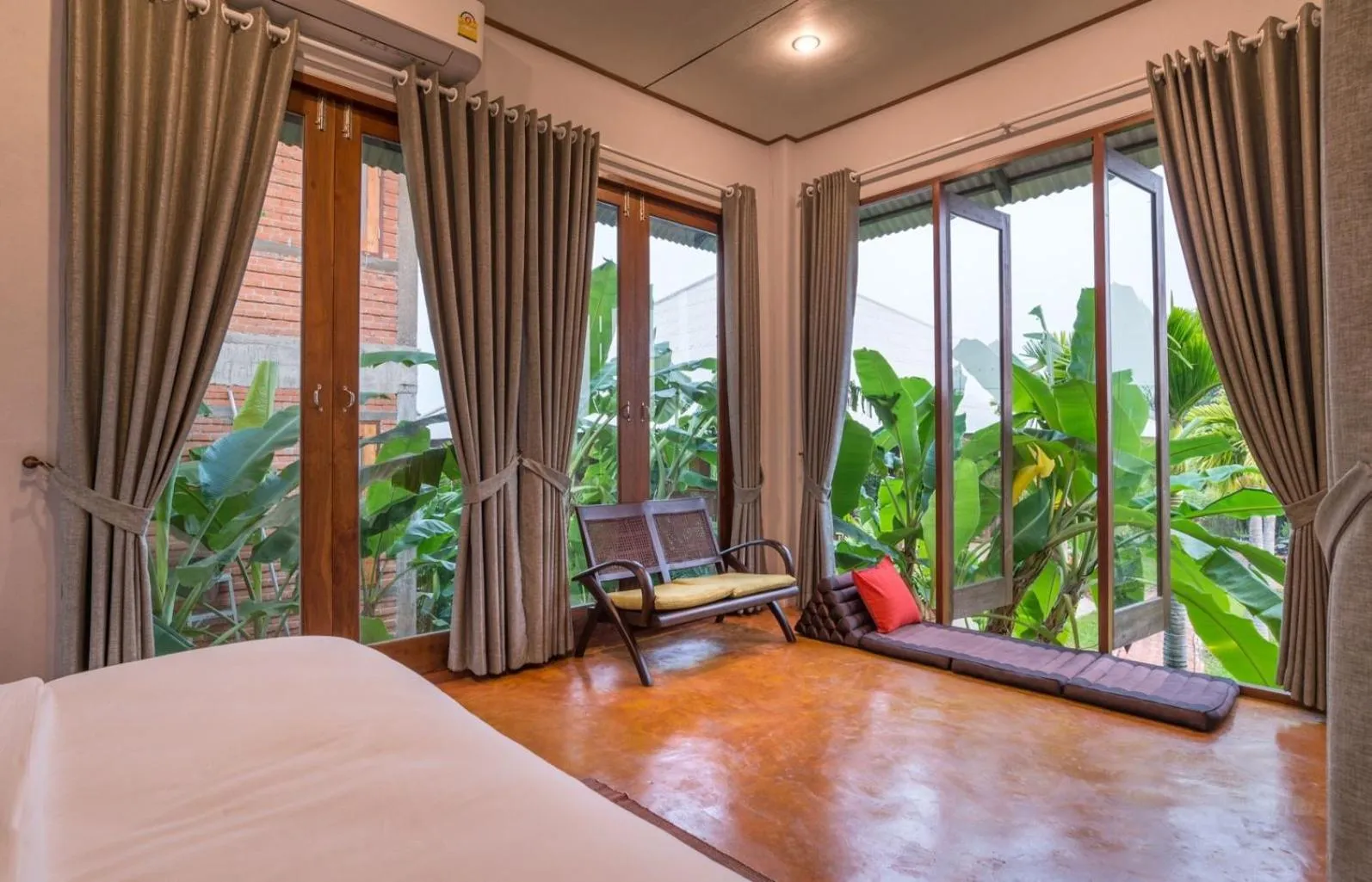 Bedroom, Bed in BaanSuk Sukhothai Resort