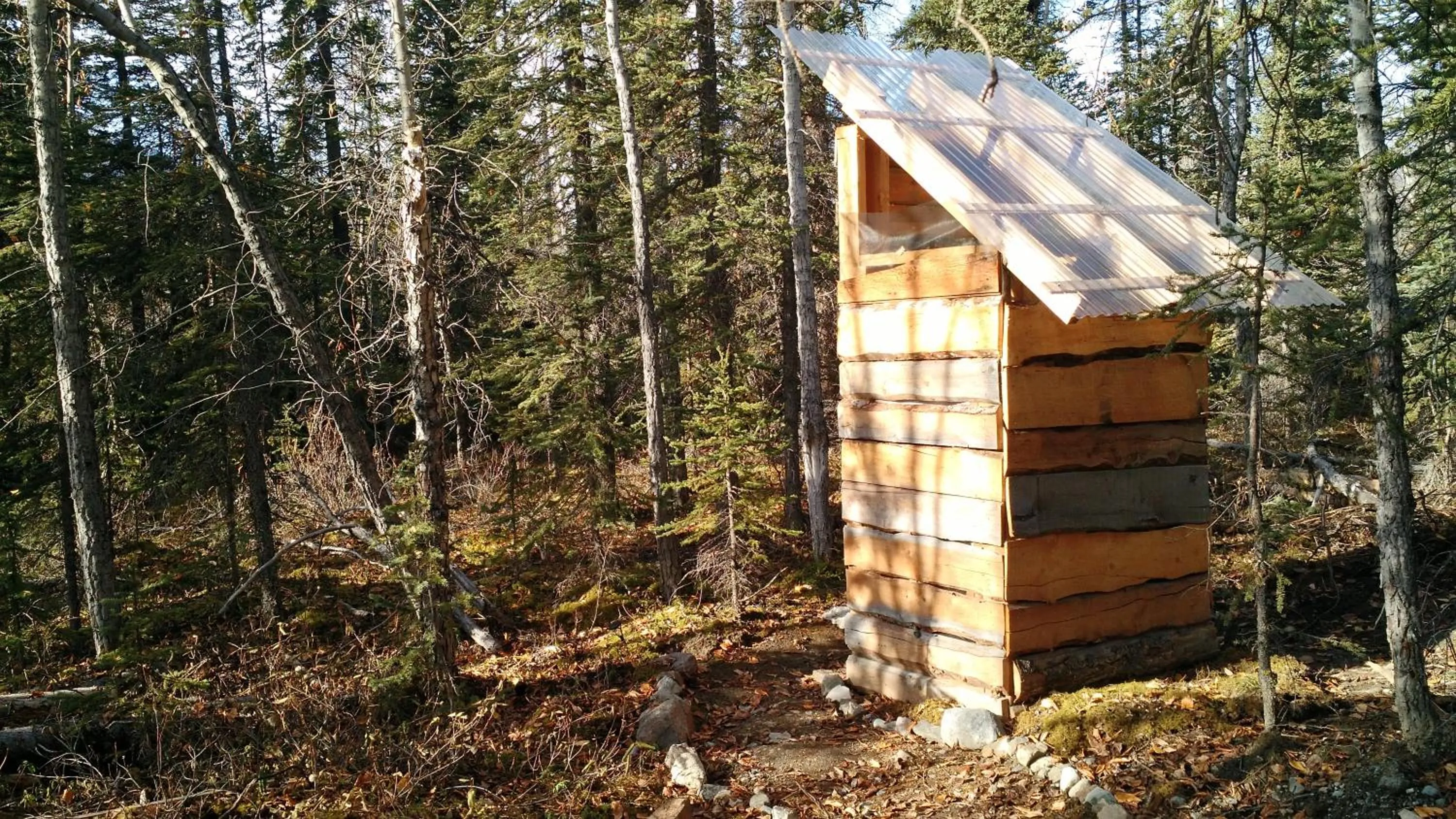 Blackburn Cabins - McCarthy, Alaska