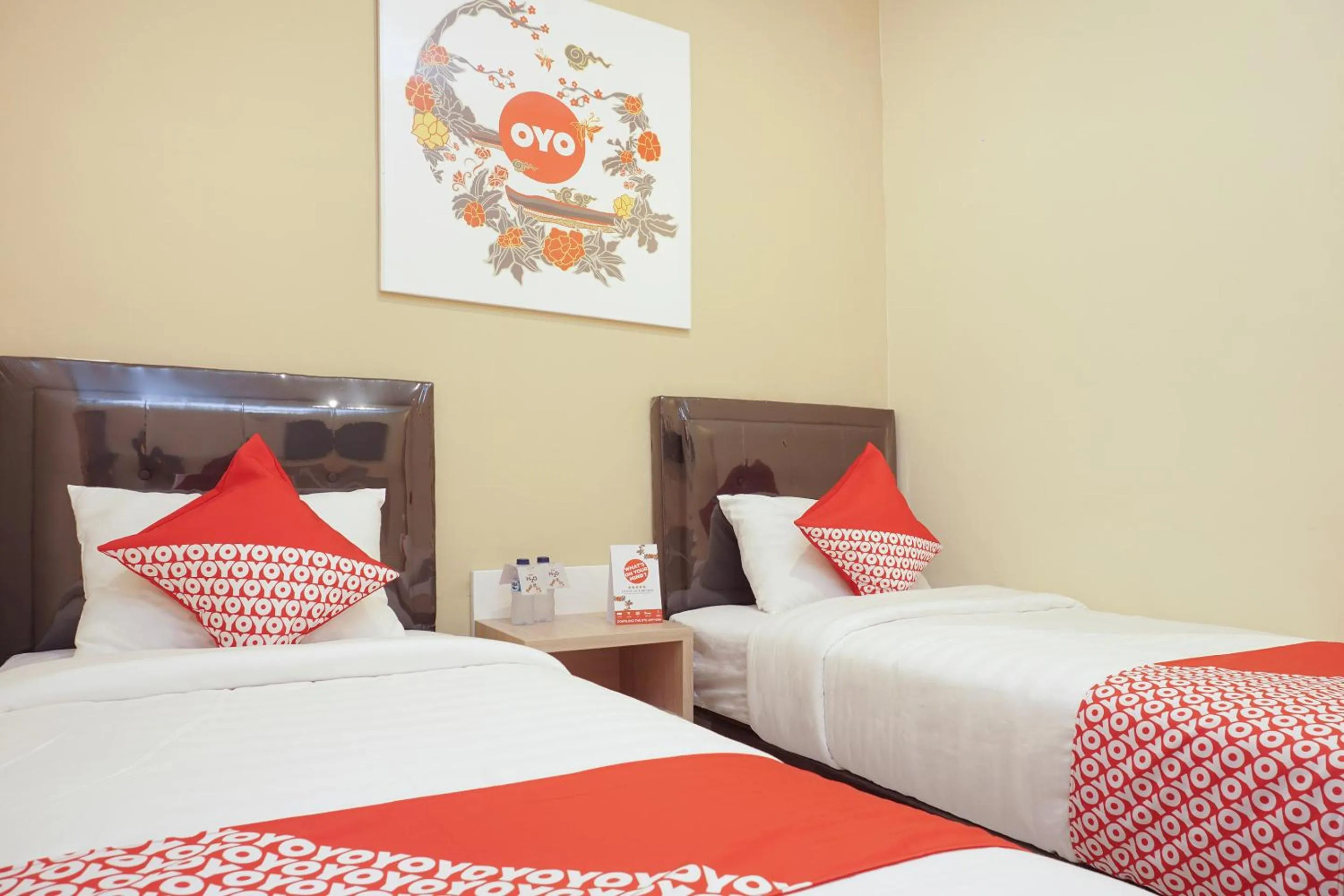 Bedroom, Bed in Hotel O DeHome Family