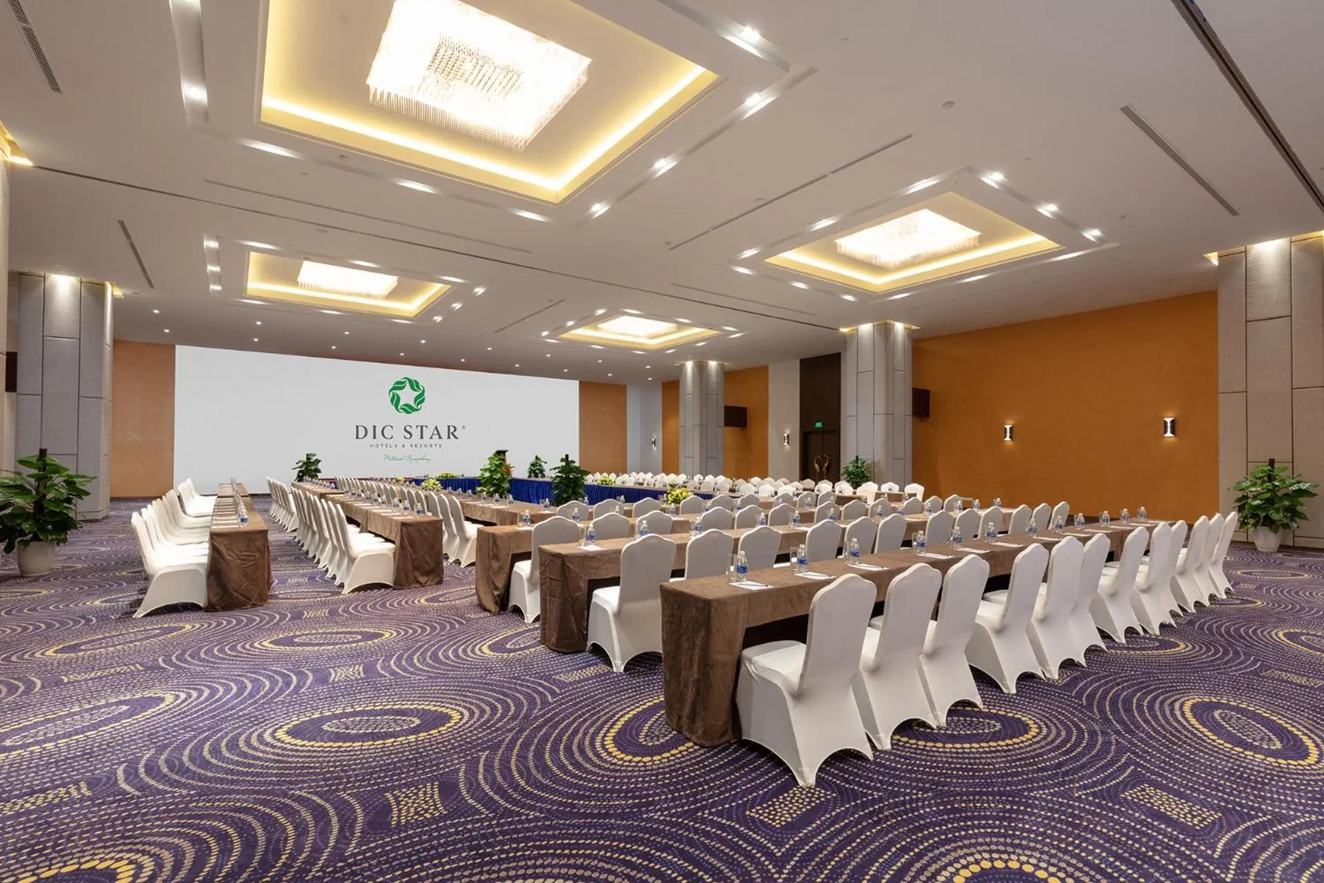 Meeting/conference room in DIC Star Hotels & Resorts Vinh Phuc