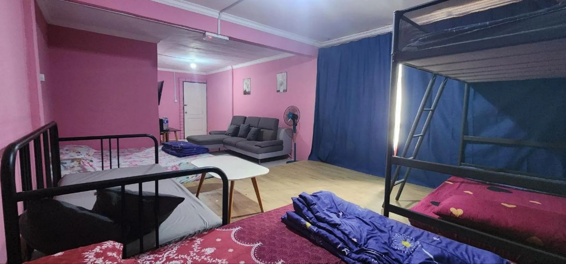 Family Room with Balcony in Kupi-Kupi & Stay