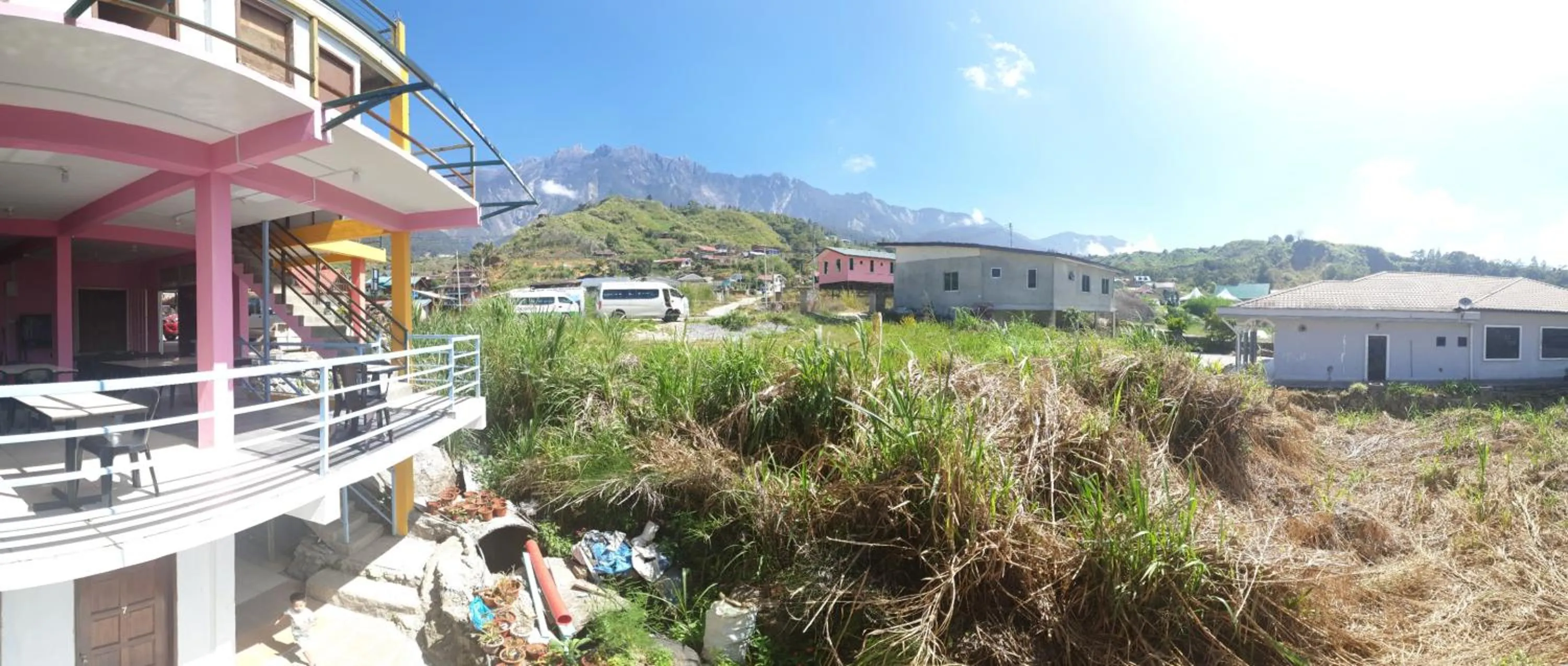 Neighbourhood in Kupi-Kupi & Stay