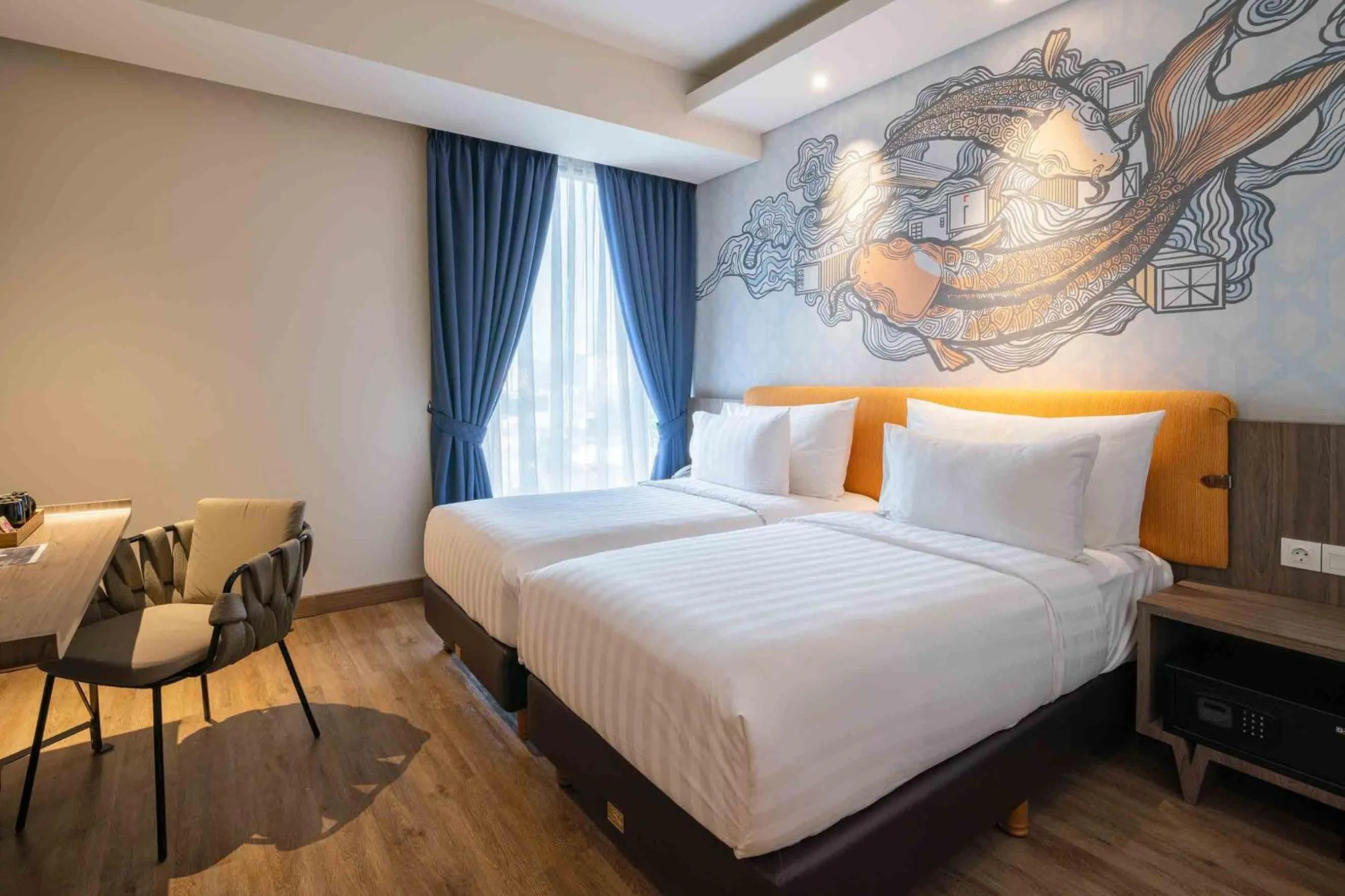 Bed in Luminor Hotel Jakarta Kota By WH