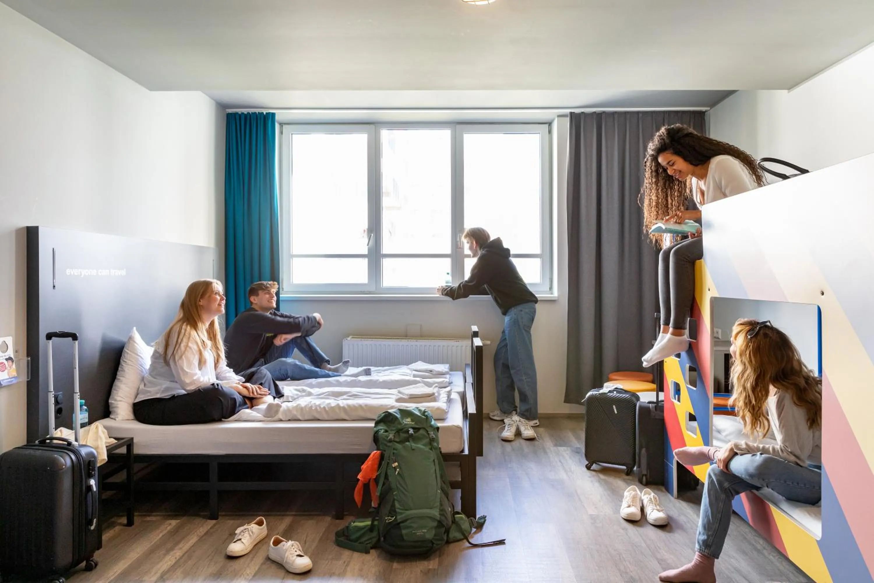 Photo of the whole room, Bed in a&o Wien Hauptbahnhof