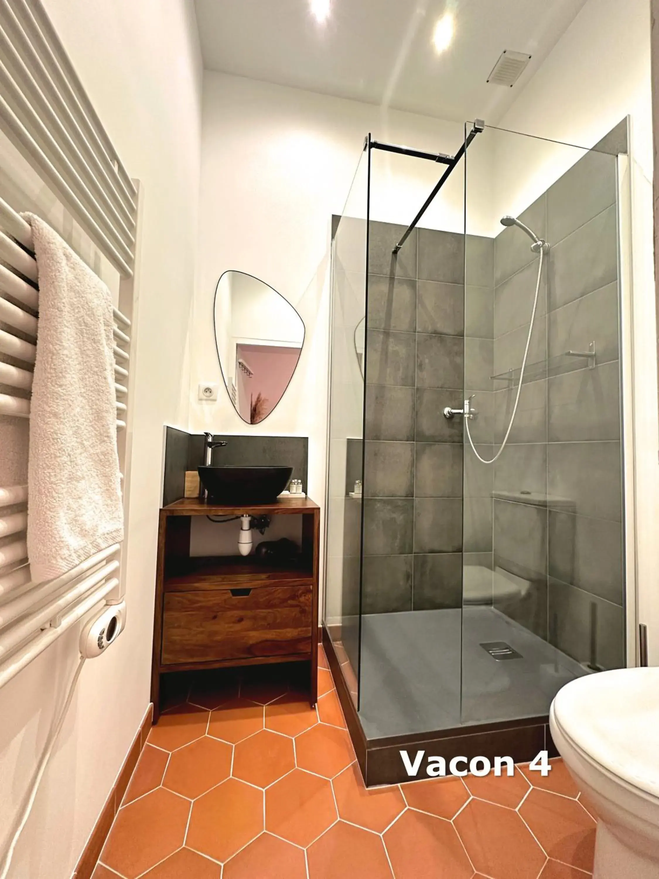 Superior One-Bedroom Apartment in Les Appartements du Vieux Port Superior One-Bedroom Apartment in Les Appartements du Vieux Port