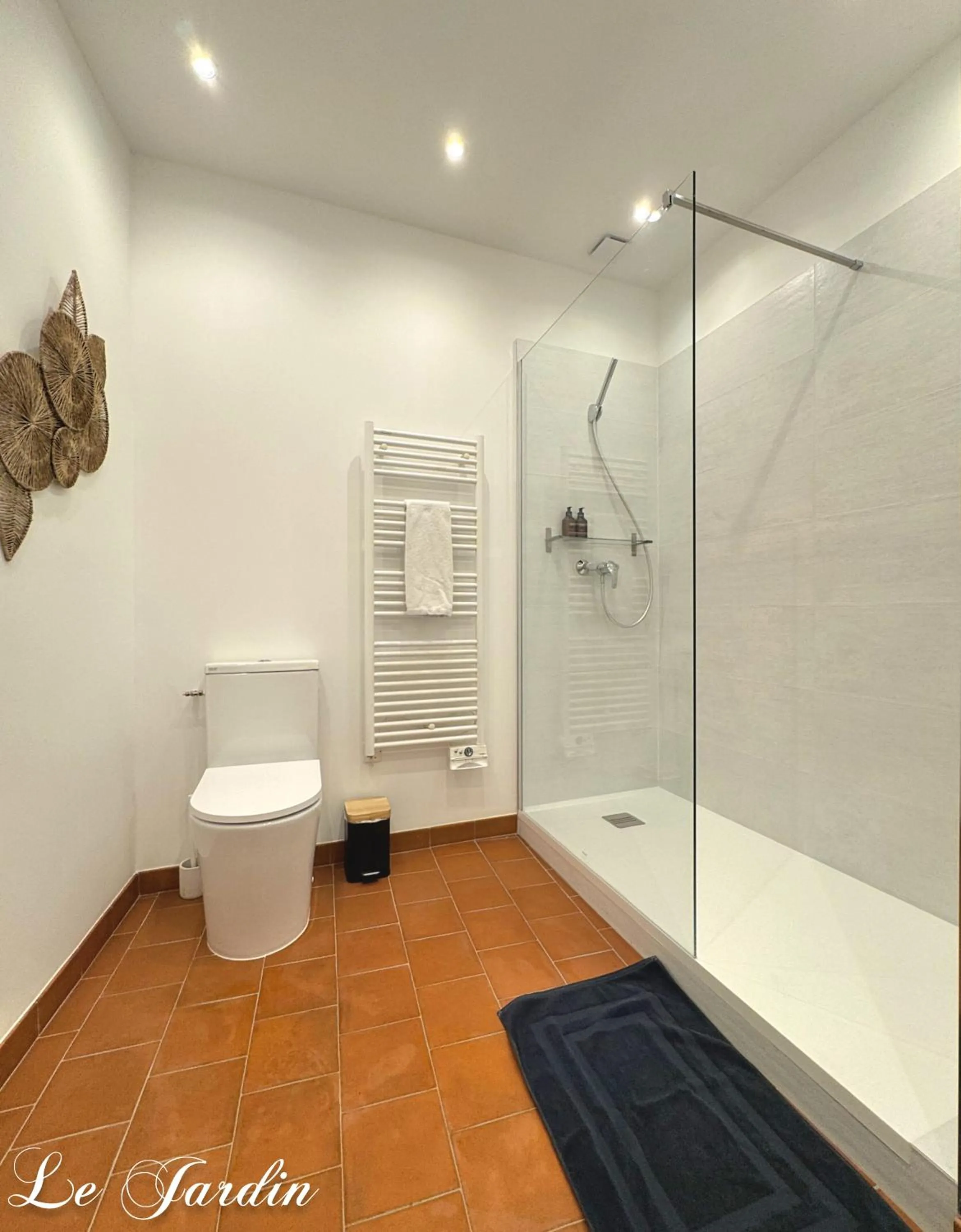 Bathroom in Les Appartements du Vieux Port