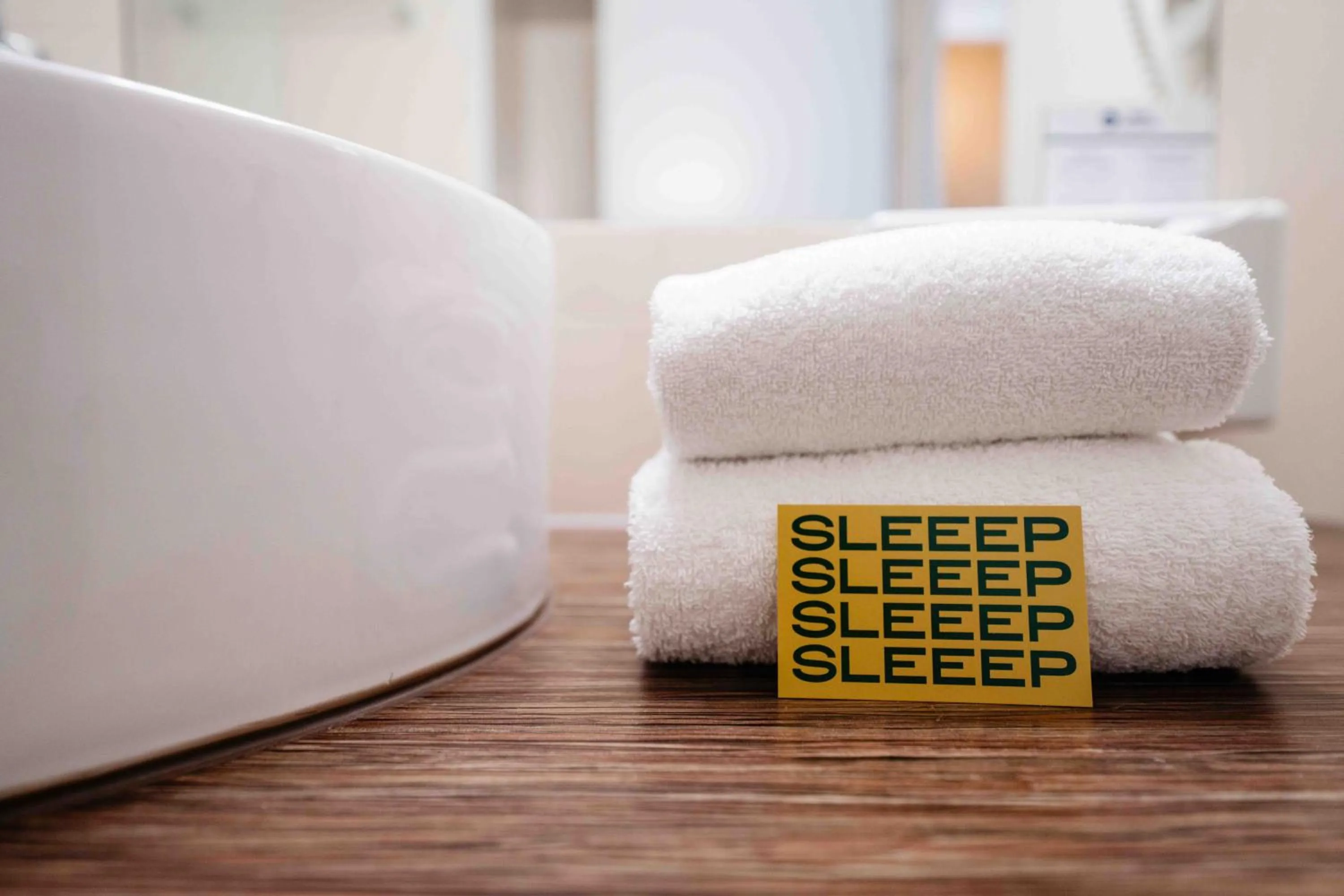 towels, Bed in SLEEEP Hotel Vösendorf