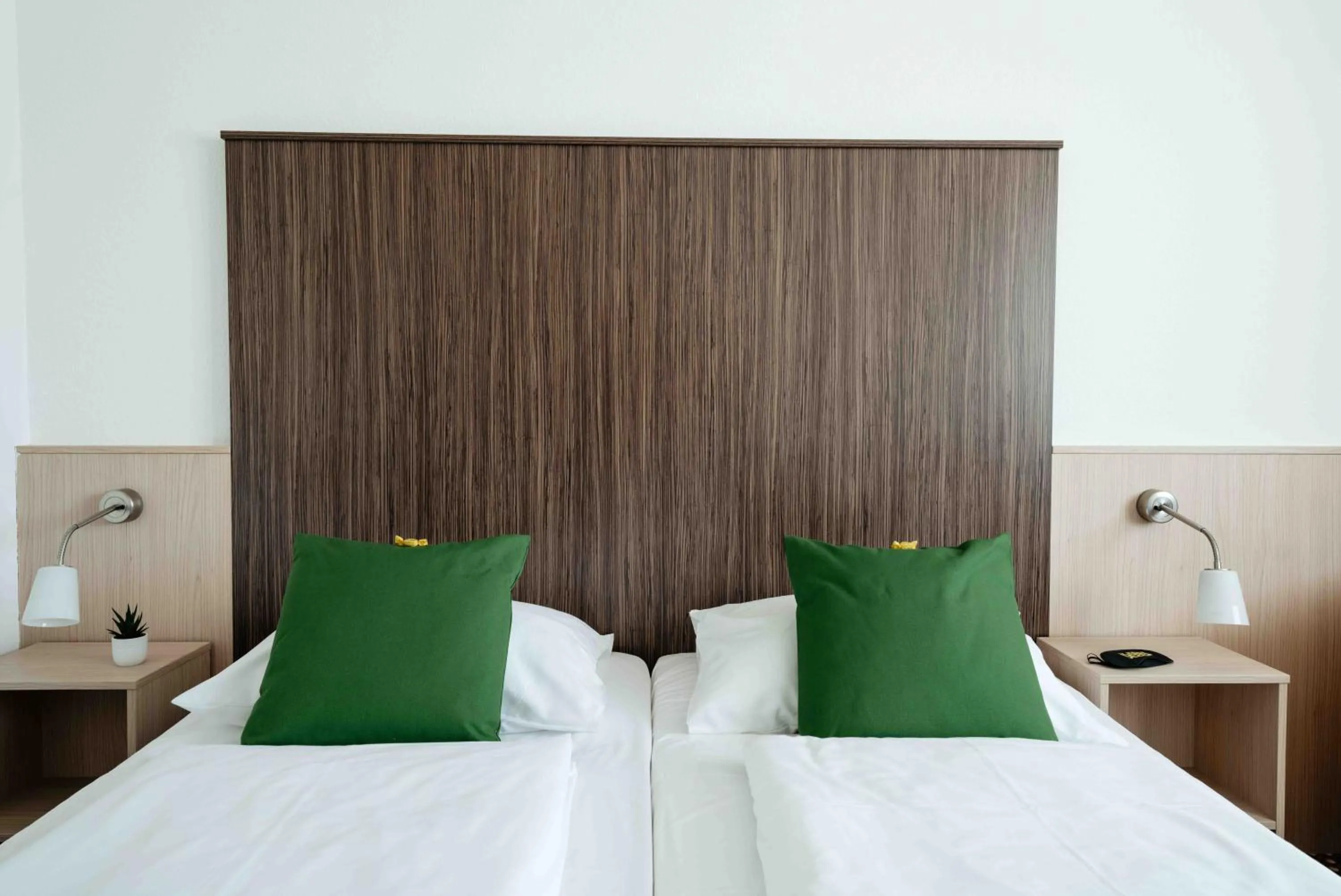 Bed in SLEEEP Hotel Vösendorf