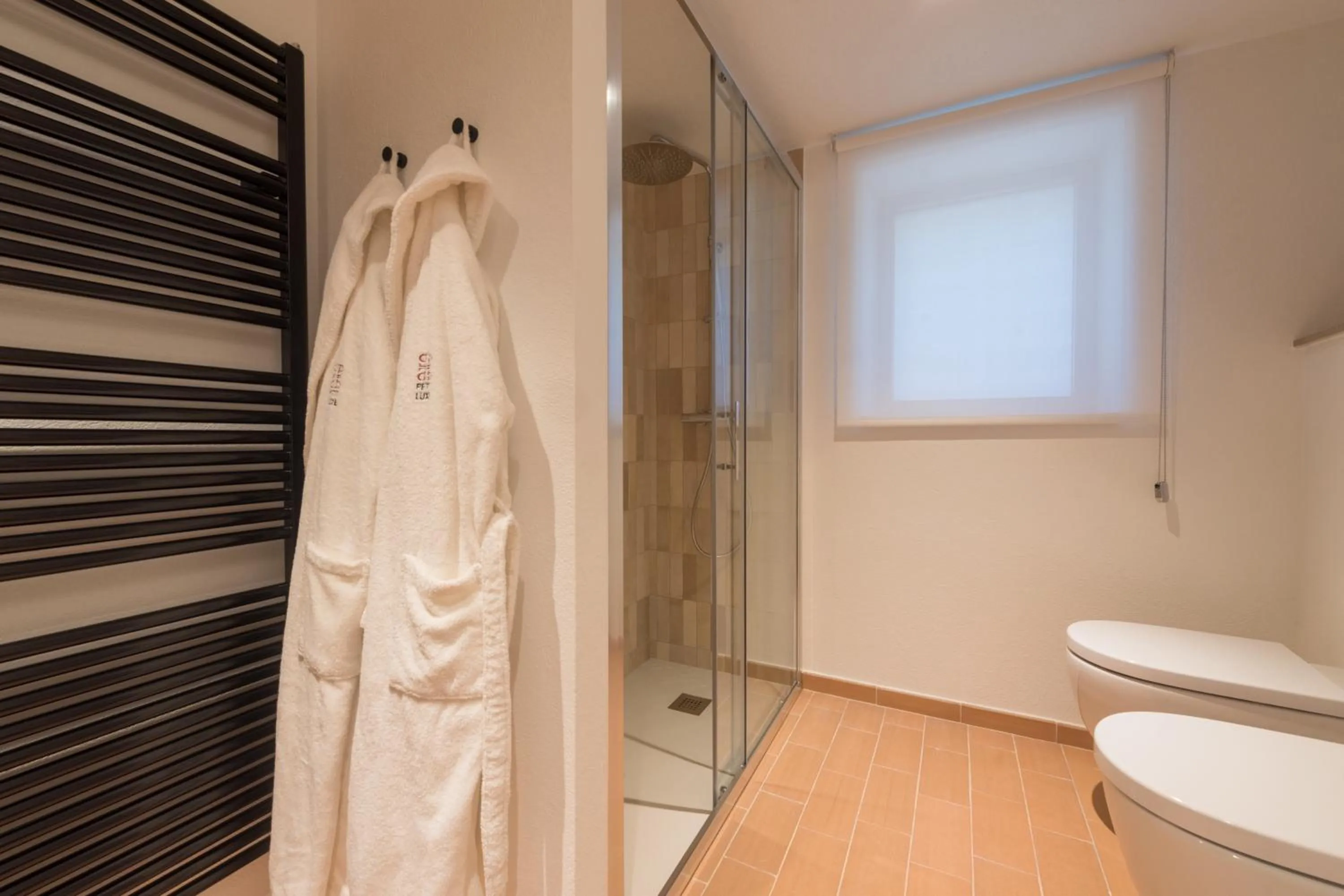 Toilet in La Piconera (Petit Luxe)