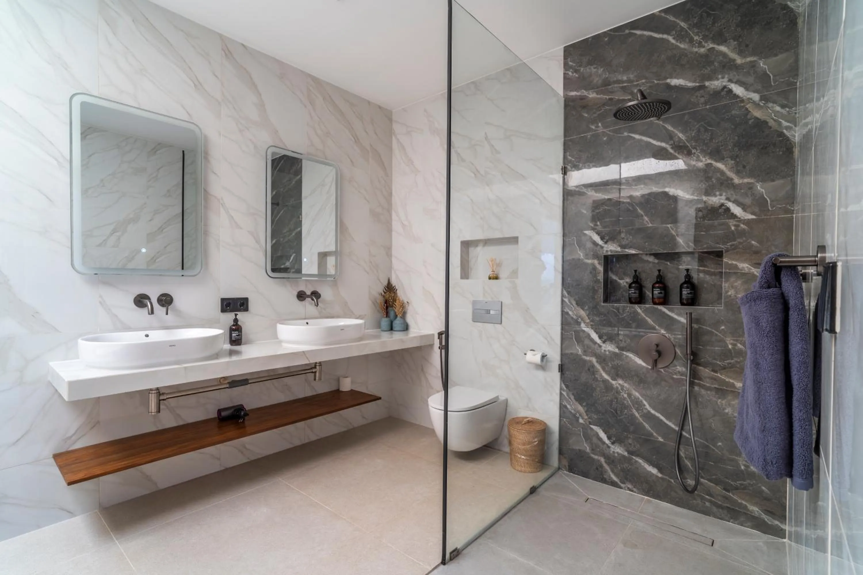 Shower in Jago Gili Air