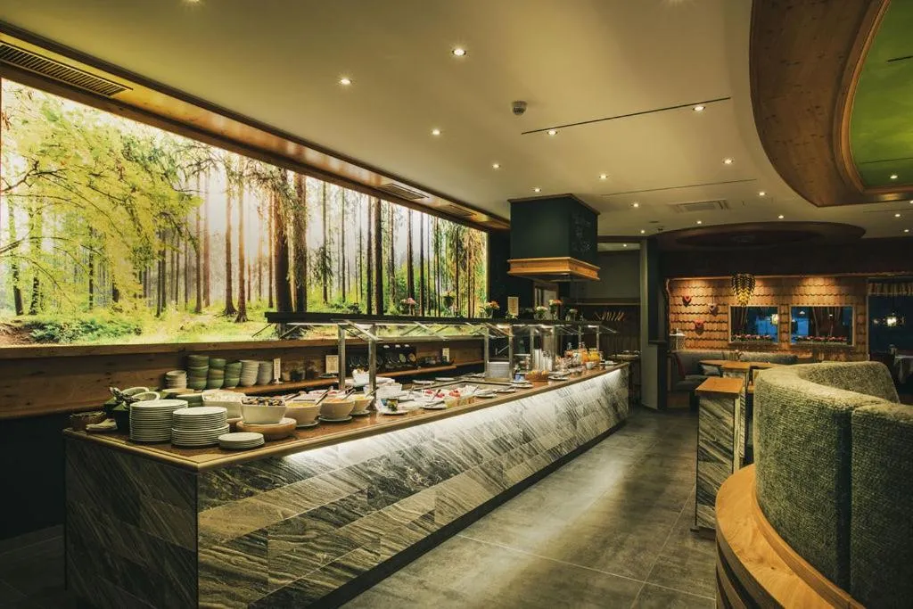 Restaurant/places to eat in Hotel Ochsen