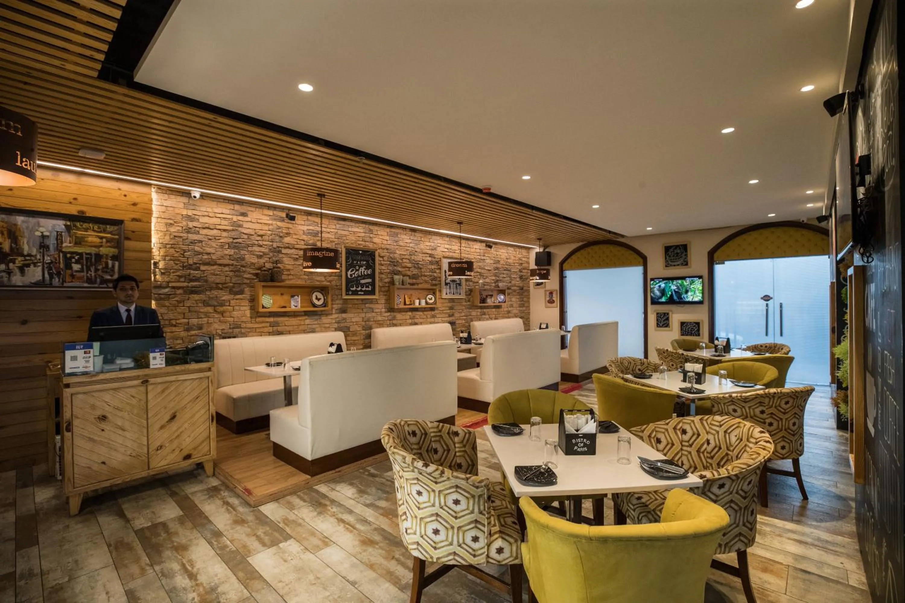 Restaurant/places to eat in Ramada by Wyndham Kapurthala