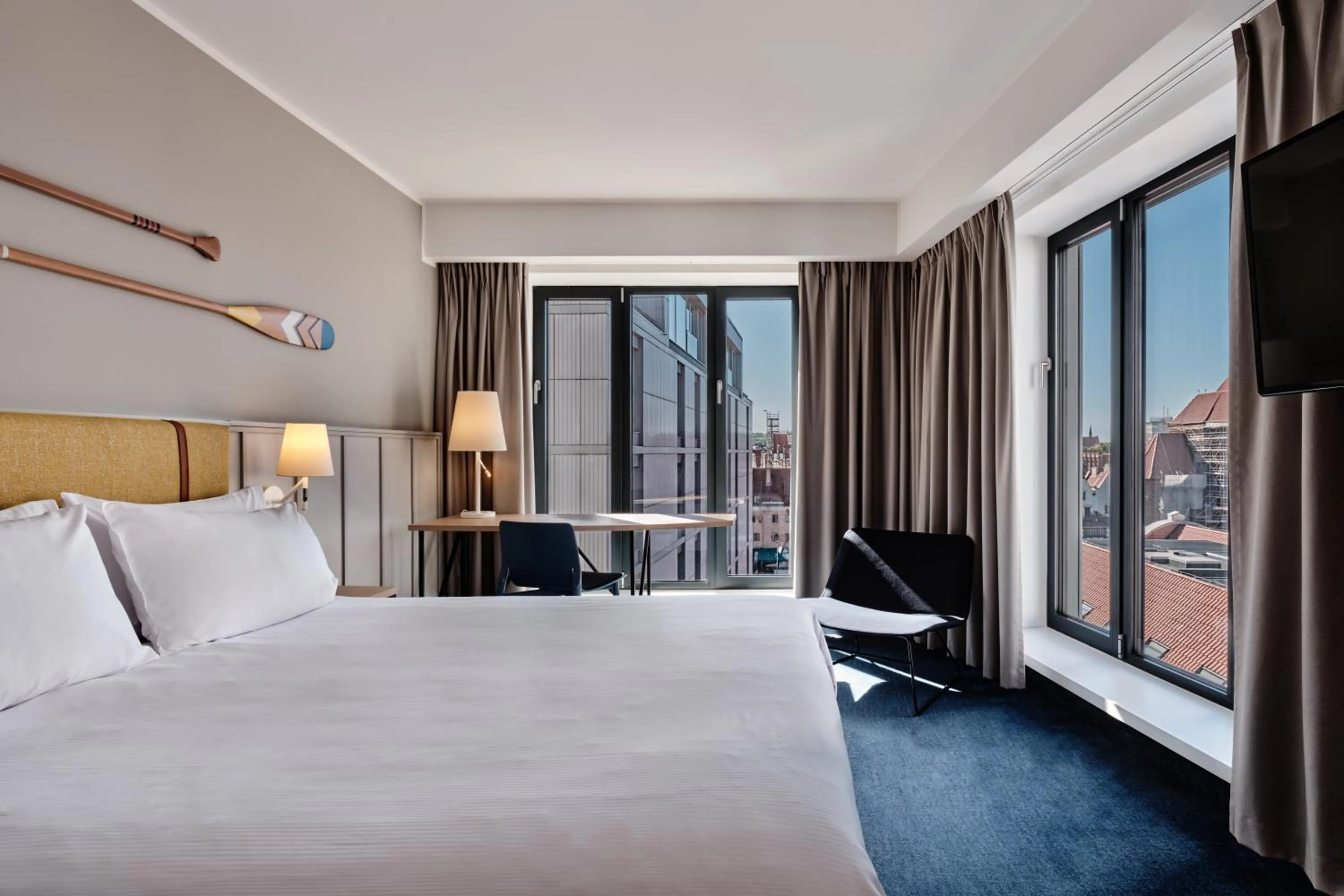 Bed in Holiday Inn Gdansk - City Centre by IHG